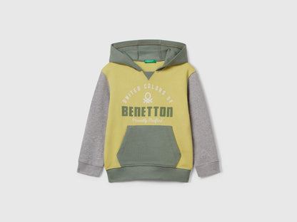Benetton_Olive Green_Tracksuit with Pocket and Hood_G2014-GF027S_902_02