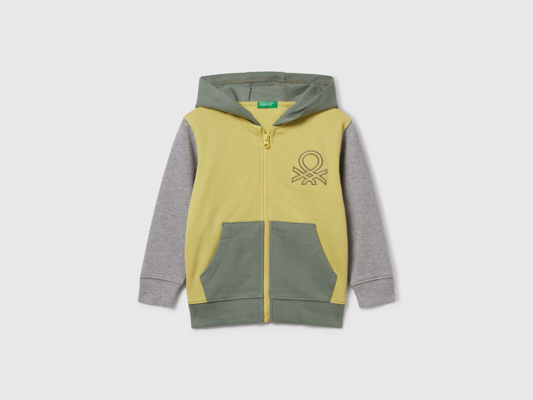 Benetton_Olive Green_Tracksuit with Embroidery_G503V-GF027S_902_02