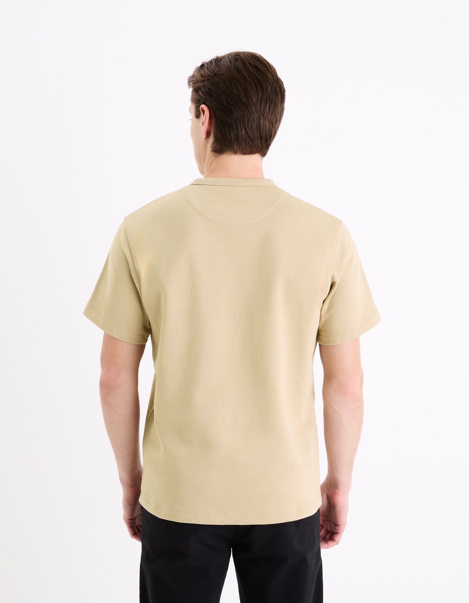 Round-Neck Cotton T-Shirt_GEFALL_LIGHT TAUPE_04
