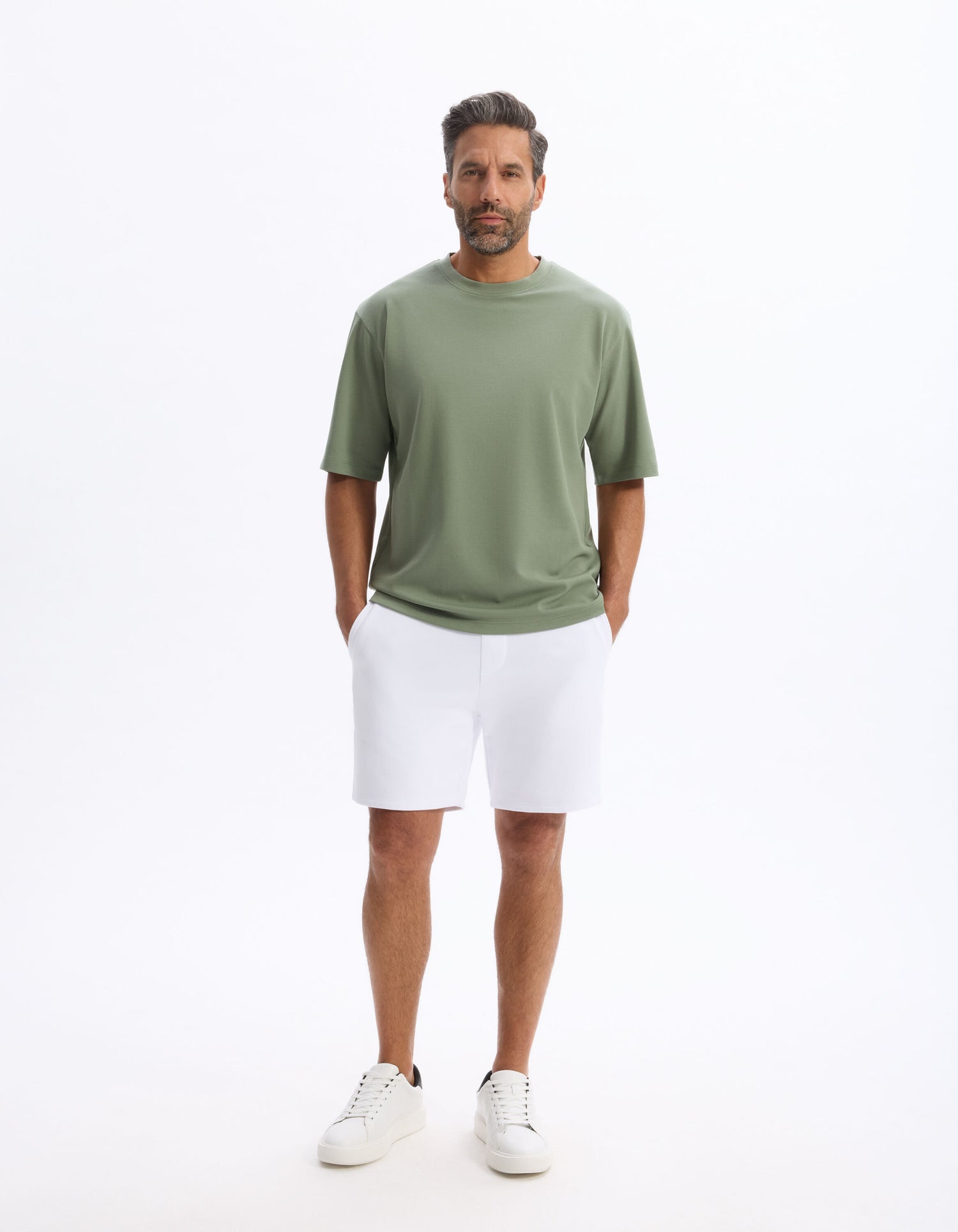 Celio_Green Oversized T-Shirt Round Neck_GEHEM_SAUGE_02