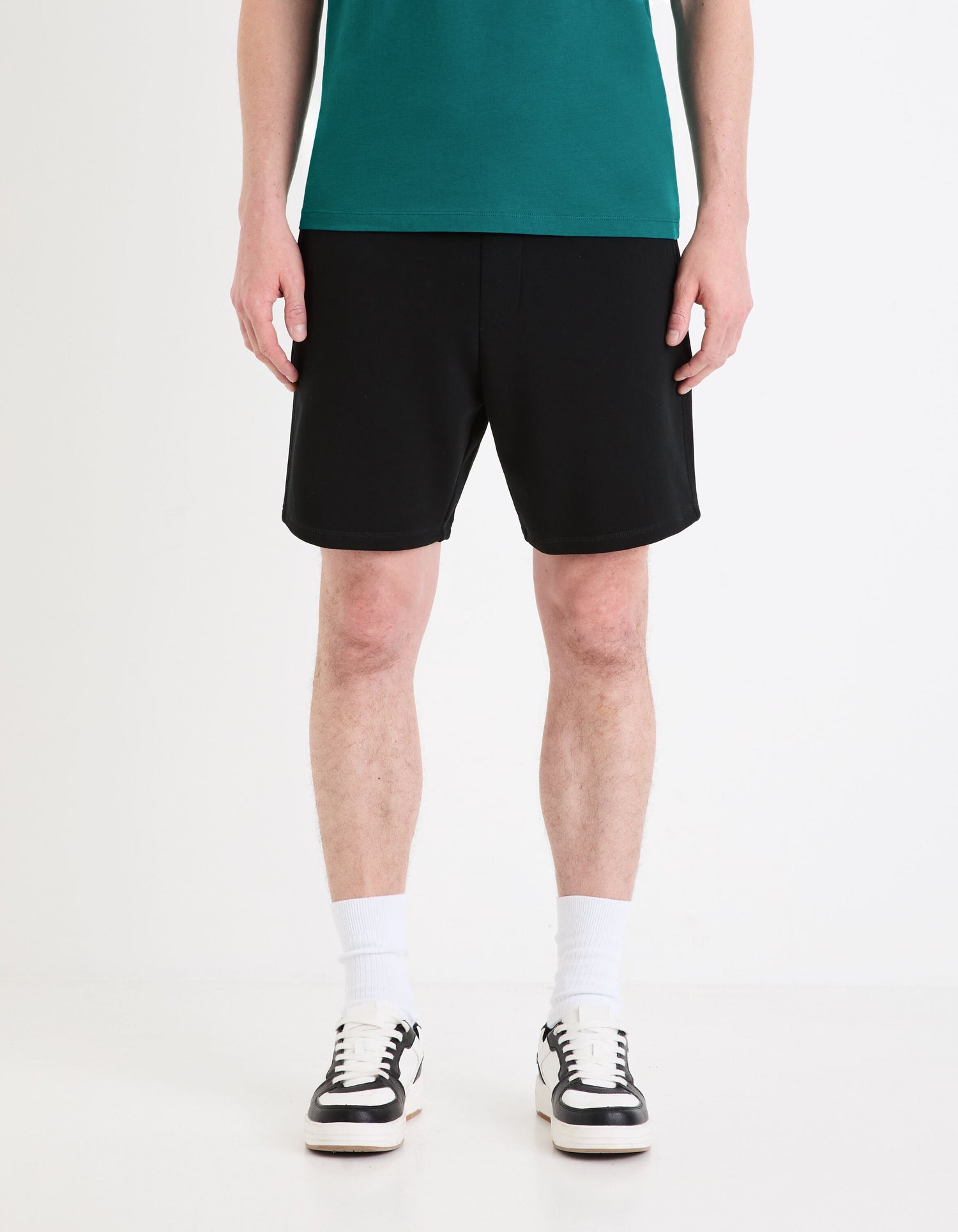 Fleece Shorts - Black_02