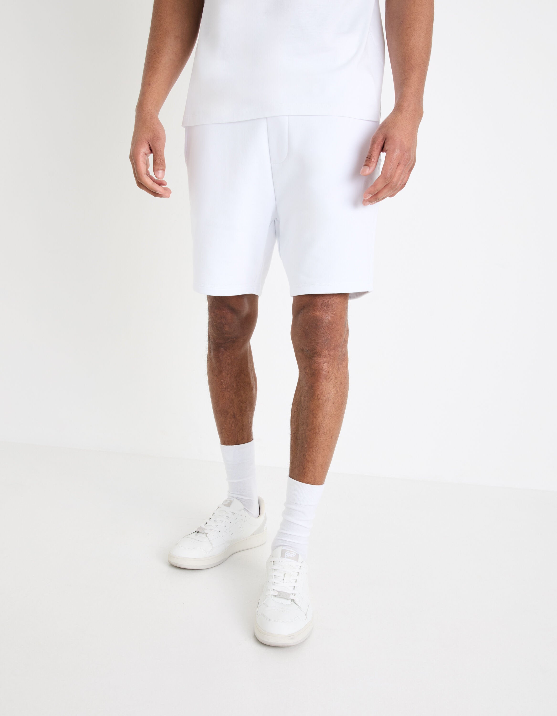 Fleece Shorts - White_02