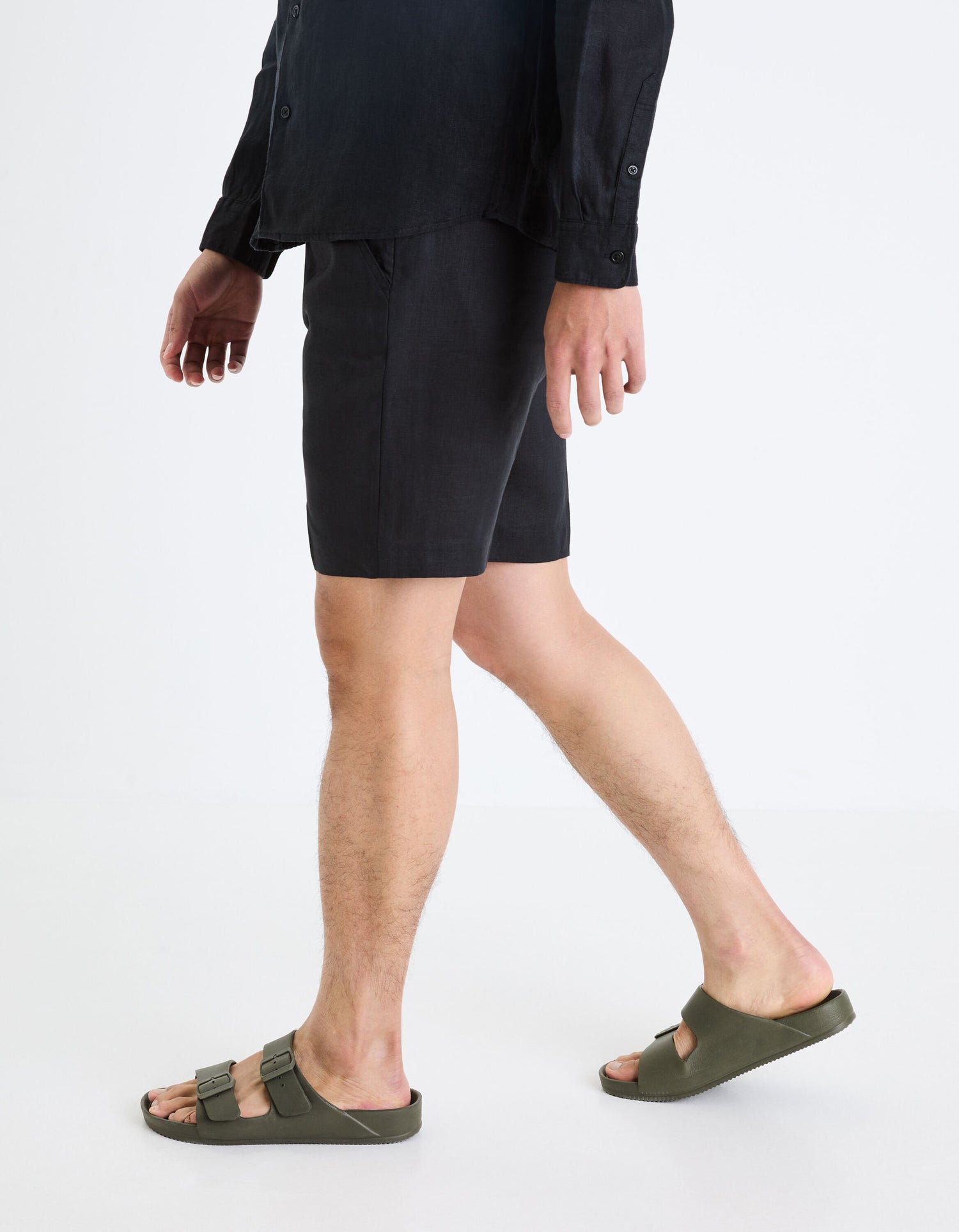 Linen Bermuda Shorts_GOSUITBM_BLACK_05