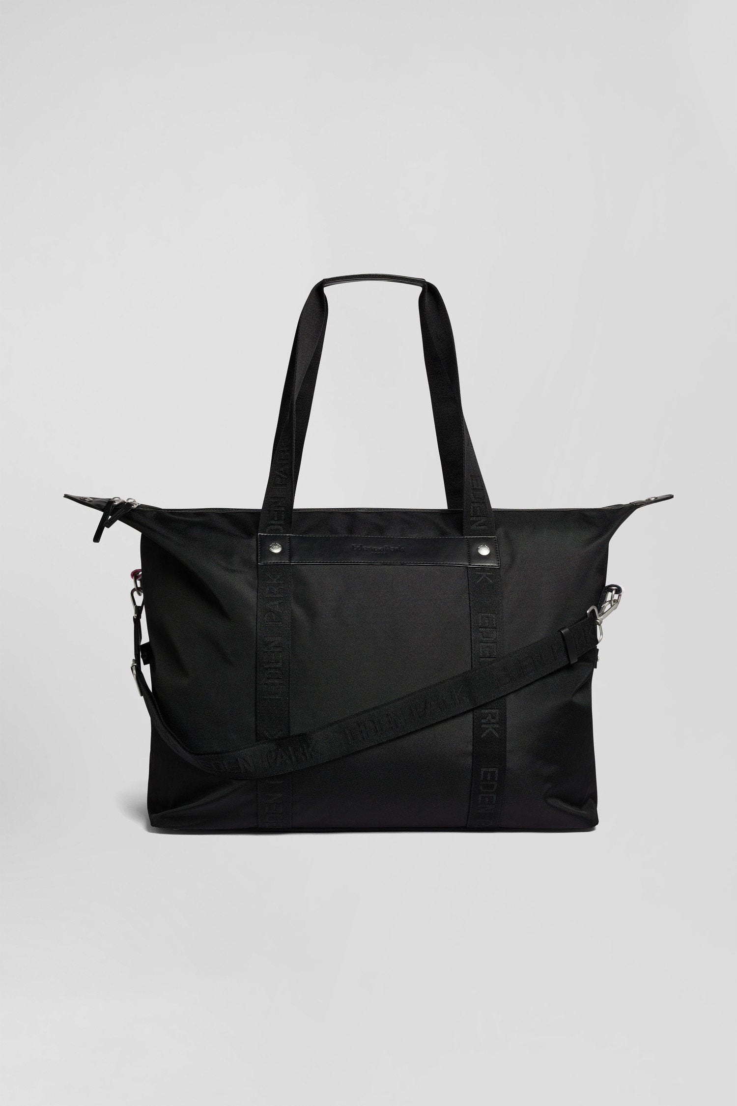 Black Jacquard Eden Park Travel Bag_01