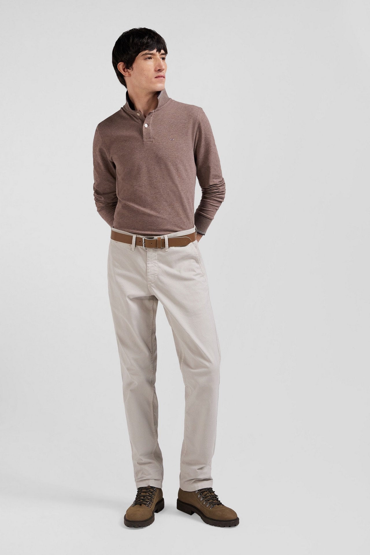 Regular Camel Chino Trousers In Stretch Cotton Gabardine_04