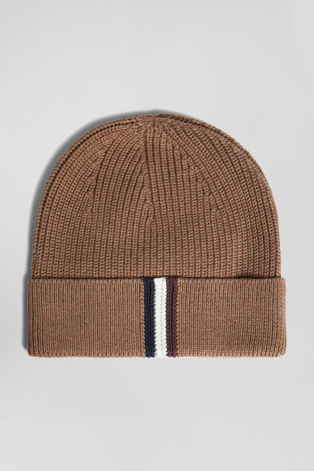 Camel Knitted Cotton Beanie with Tricolour Details_H24CHABN0006_BEF4_02