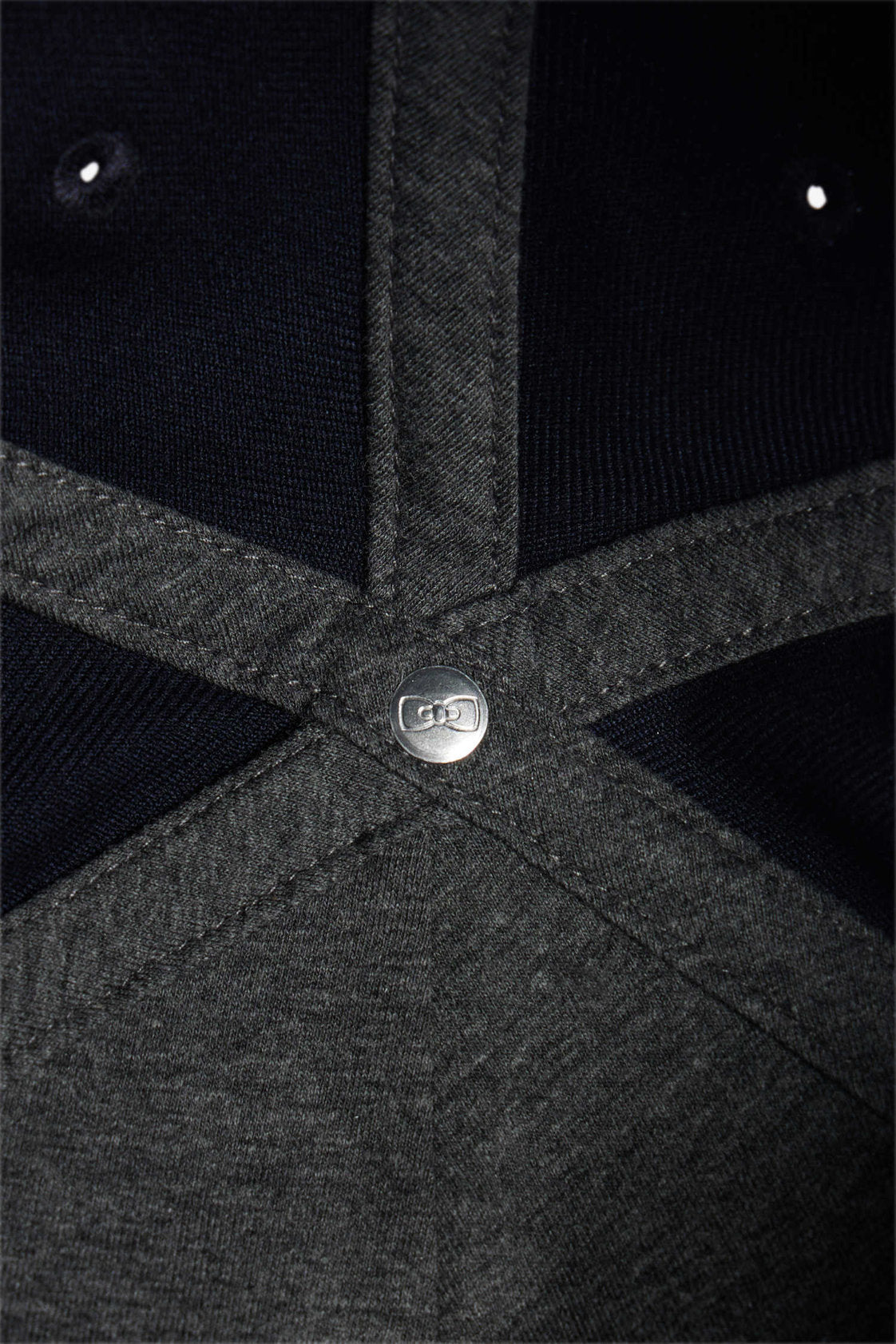 Navy Blue Cap with Bow Tie Emblem_H24CHACA0004_BLF_04