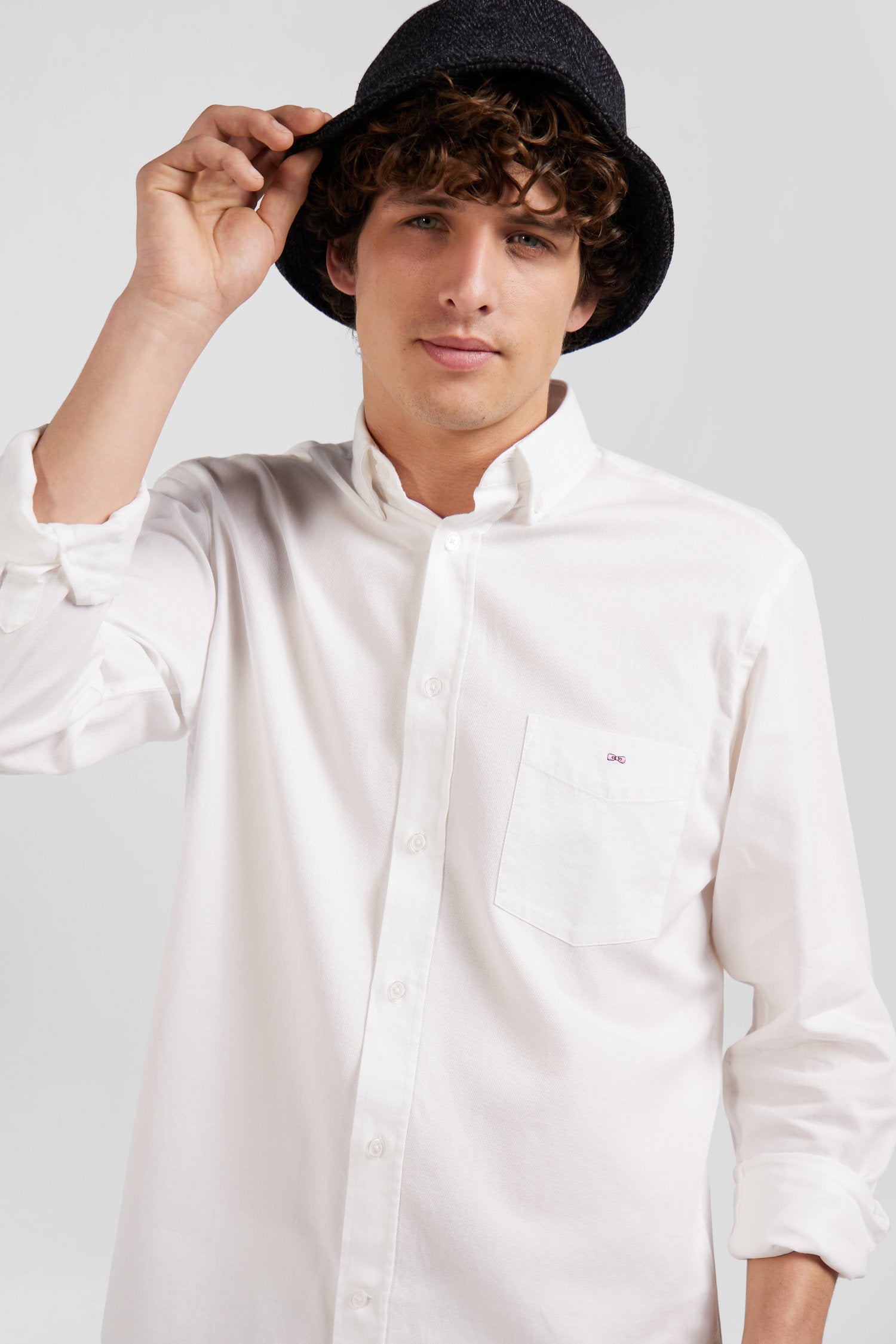 Regular Plain White PiquŽ Cotton Shirt_H24CHECL0034_BC_01