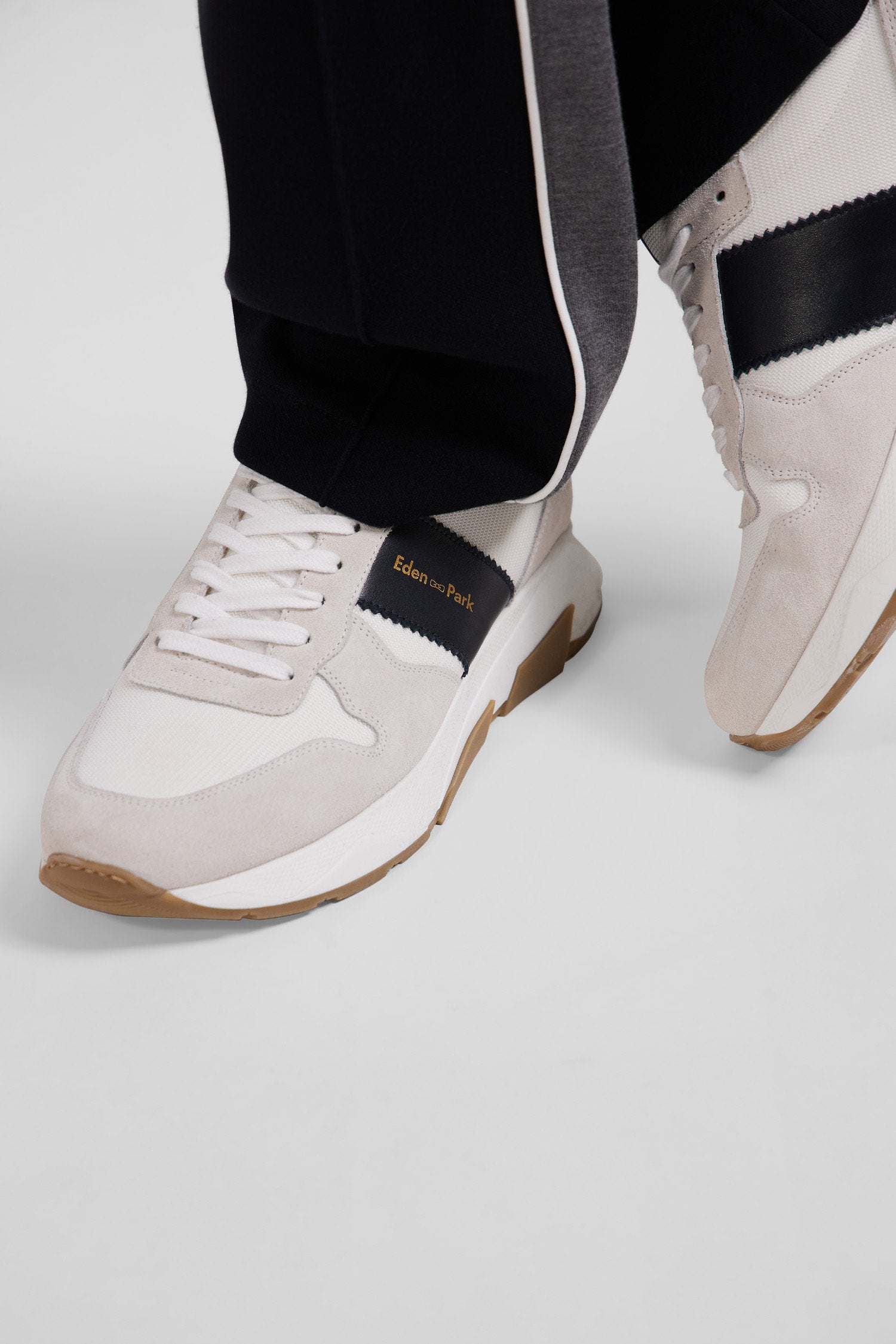 Chunky Sole Beige And Navy Blue Leather Sneakers_07