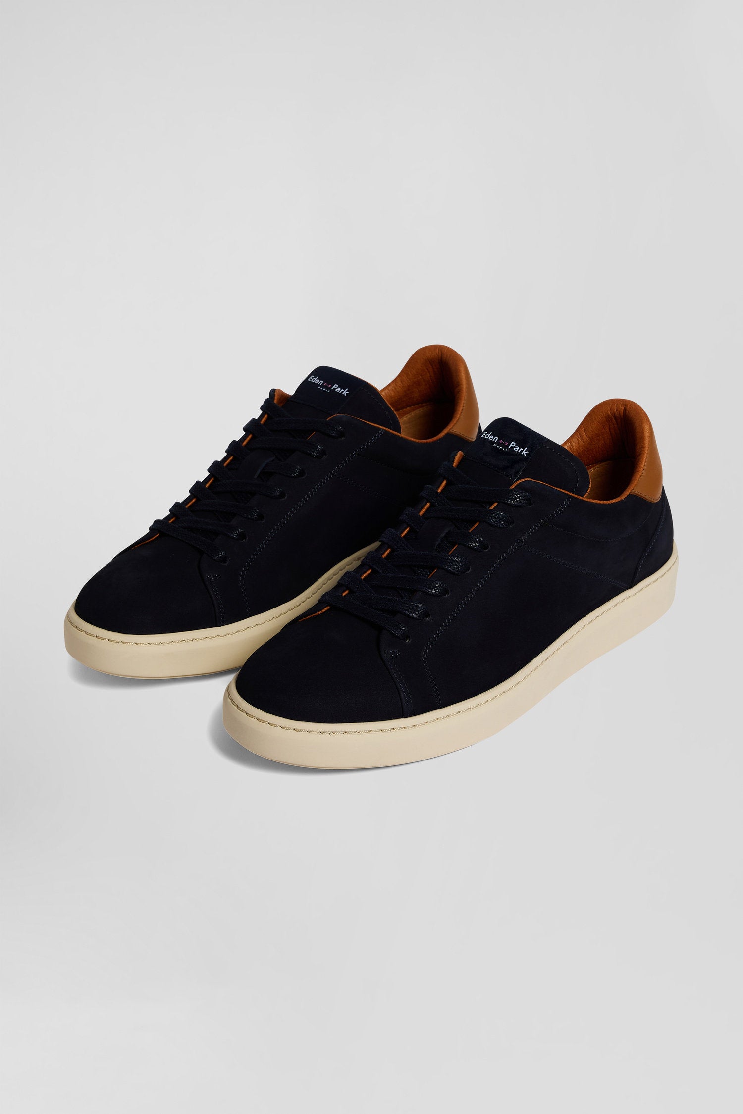 Navy Blue Grained Leather Low-Top Sneakers_03