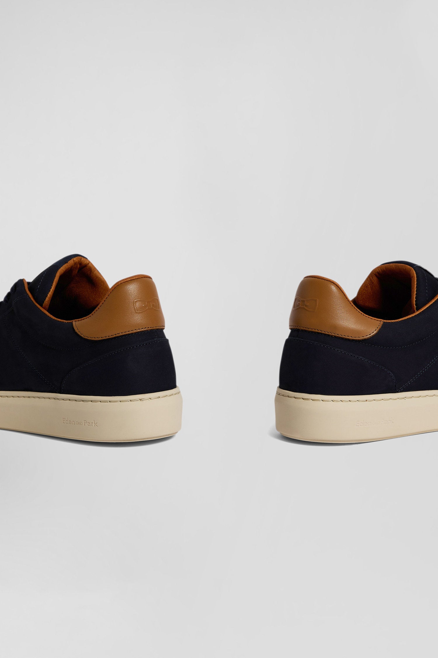 Navy Blue Grained Leather Low-Top Sneakers_06