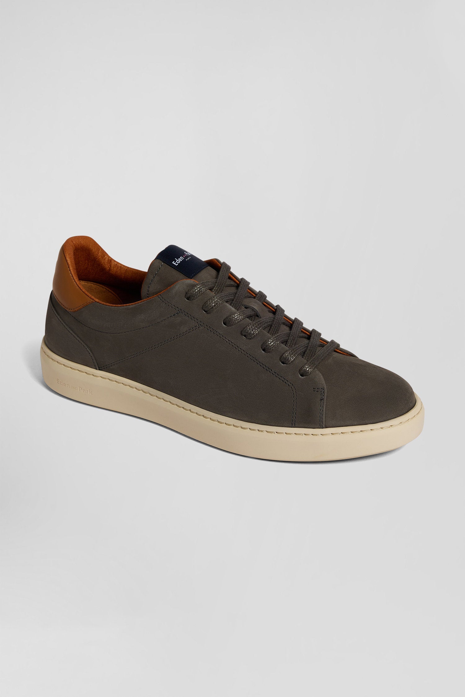 Anthracite Grey Grained Leather Low-Top Sneakers_04