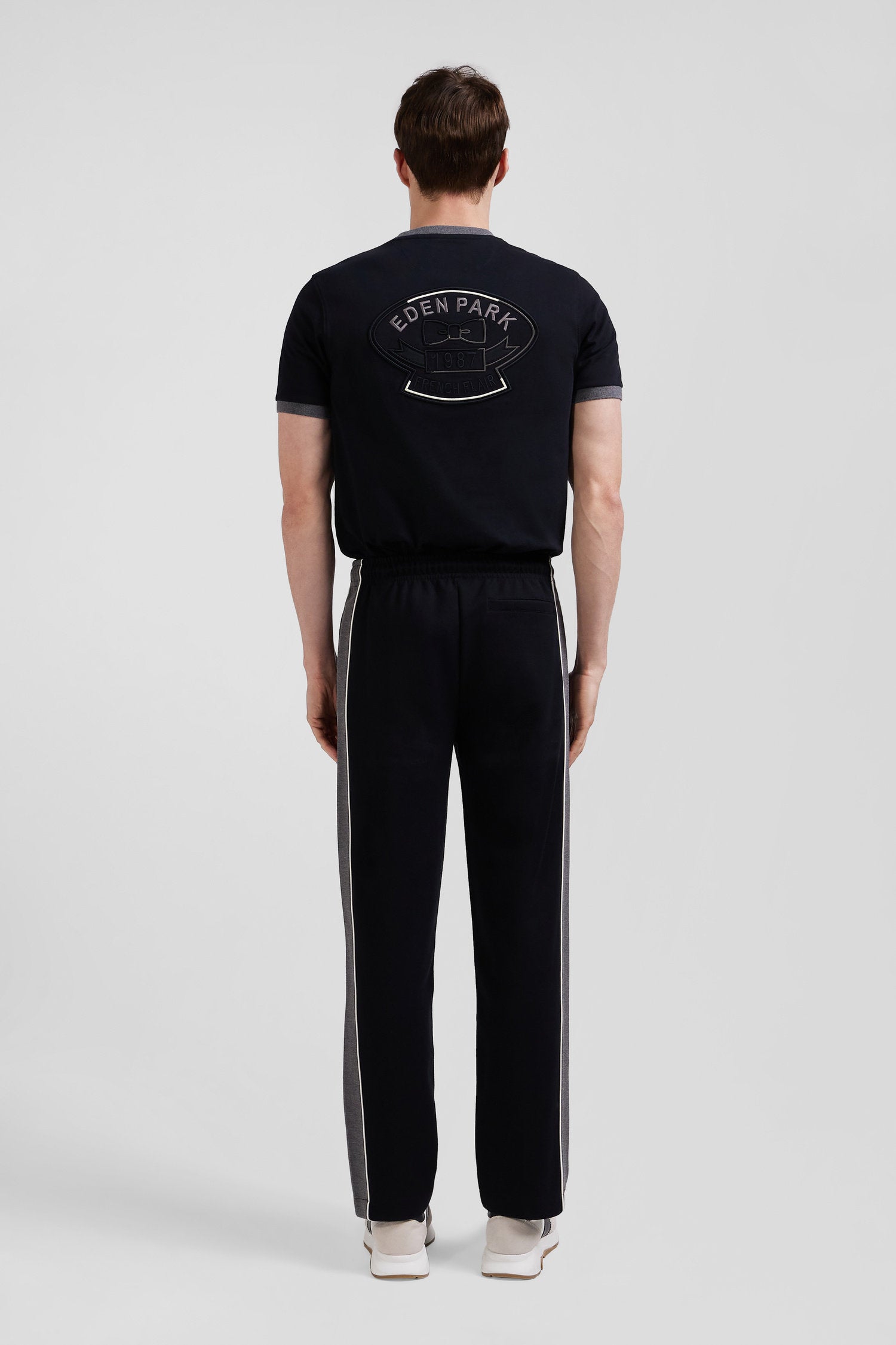 Regular Black Mixed Cotton Jogging Bottoms with Leg Piping_H24MAIJO0006_NO_04