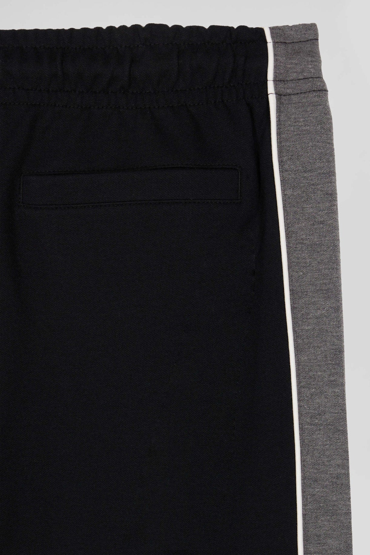 Regular Black Mixed Cotton Jogging Bottoms with Leg Piping_H24MAIJO0006_NO_07