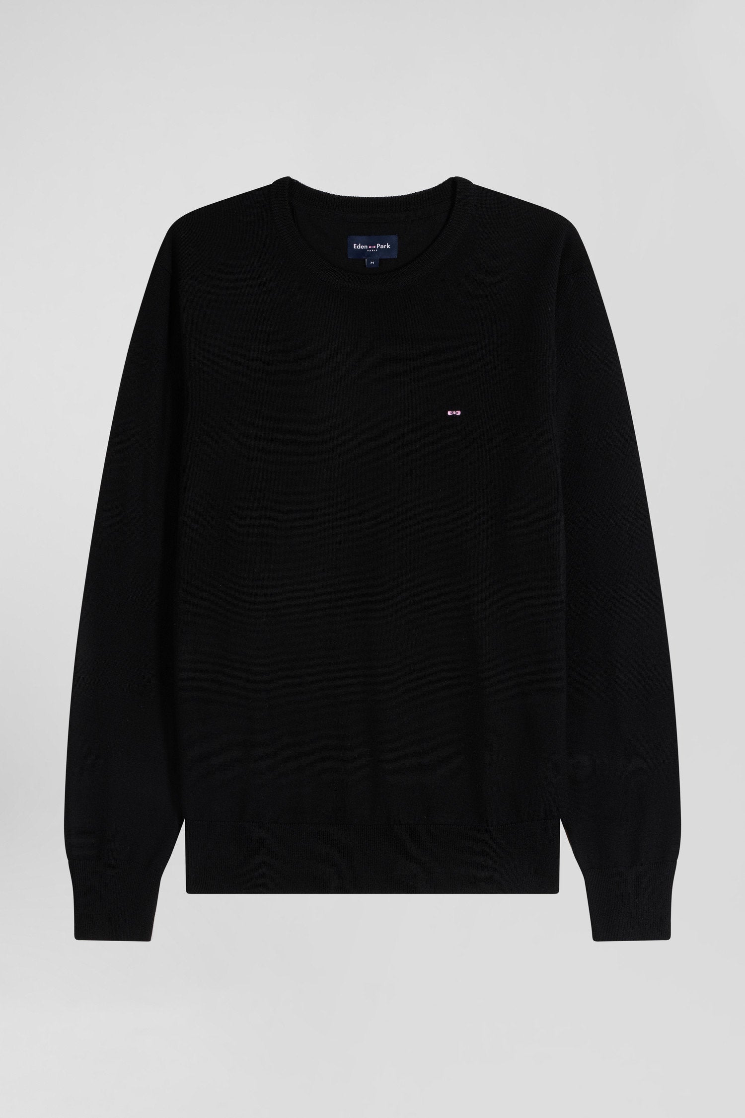 Regular Black Merino Wool V-Neck Jumper_04