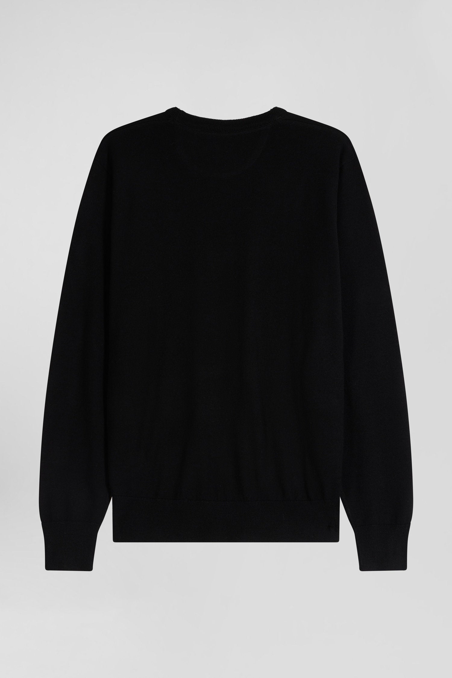 Regular Black Merino Wool V-Neck Jumper_05