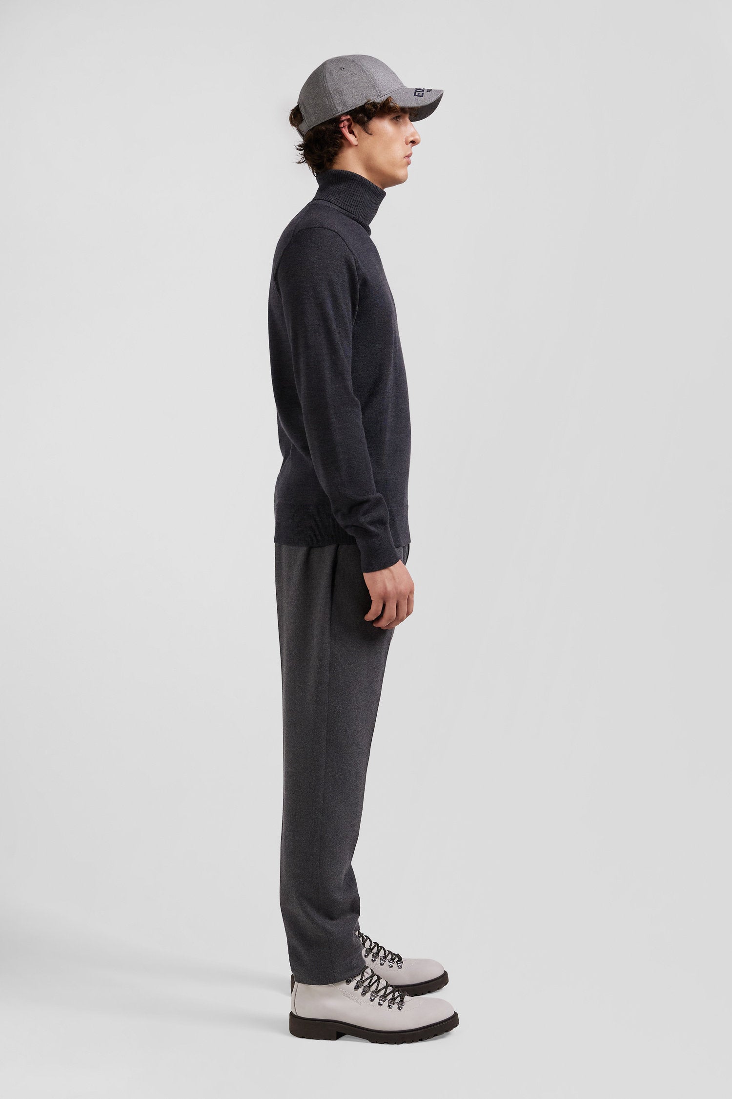 Regular Anthracite Grey Merino Wool Turtleneck Jumper_H24MAIPU0012_GRF_09