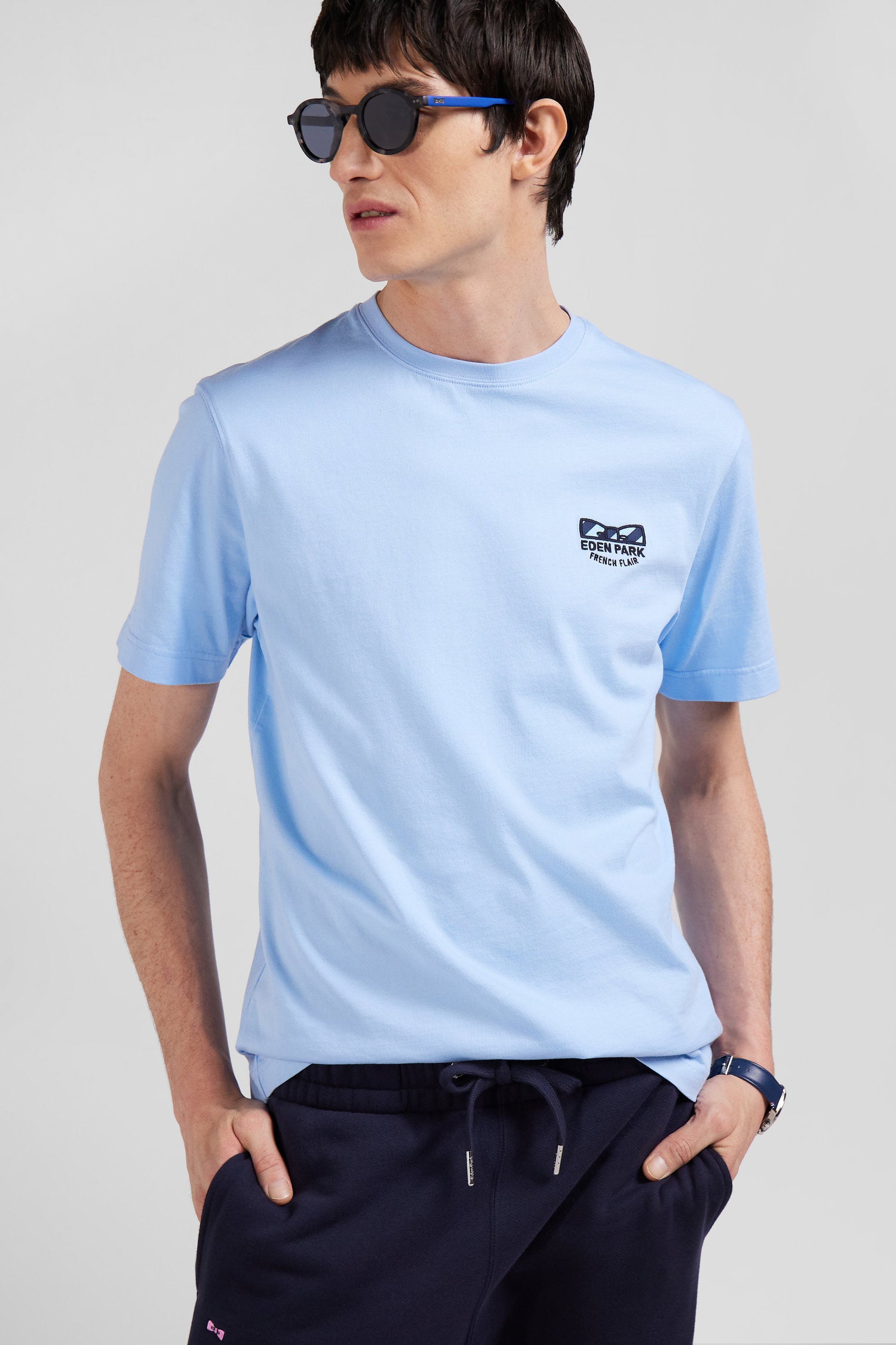 Regular Sky Blue Short-Sleeved Cotton T-Shirt With Tie Patchwork Emblem_01