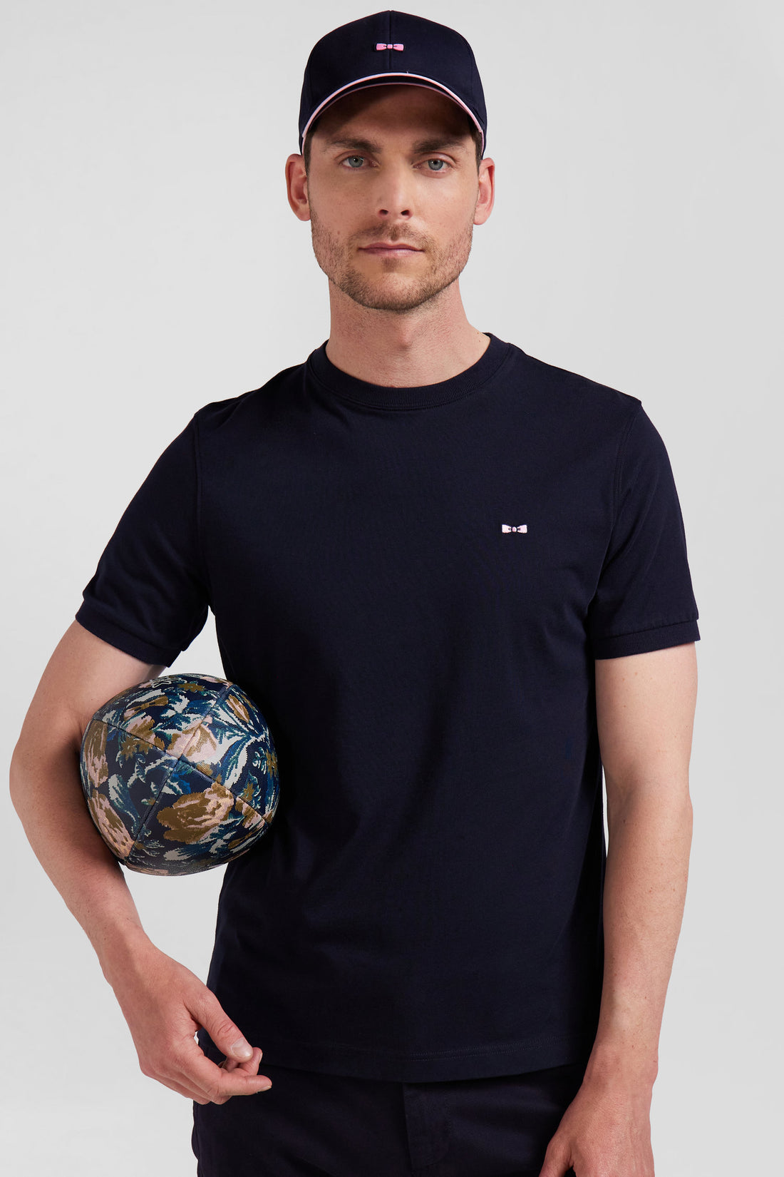 Regular Navy Short-Sleeved Cotton T-Shirt With Back Emblem Embroidery_01