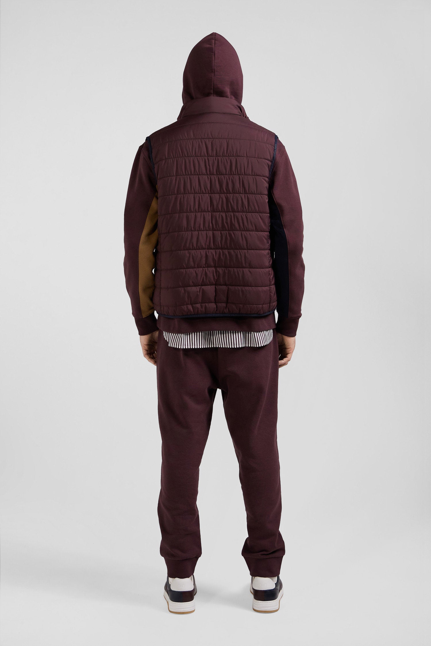 Burgundy Quilted Sleeveless High Collar Down Vest_03