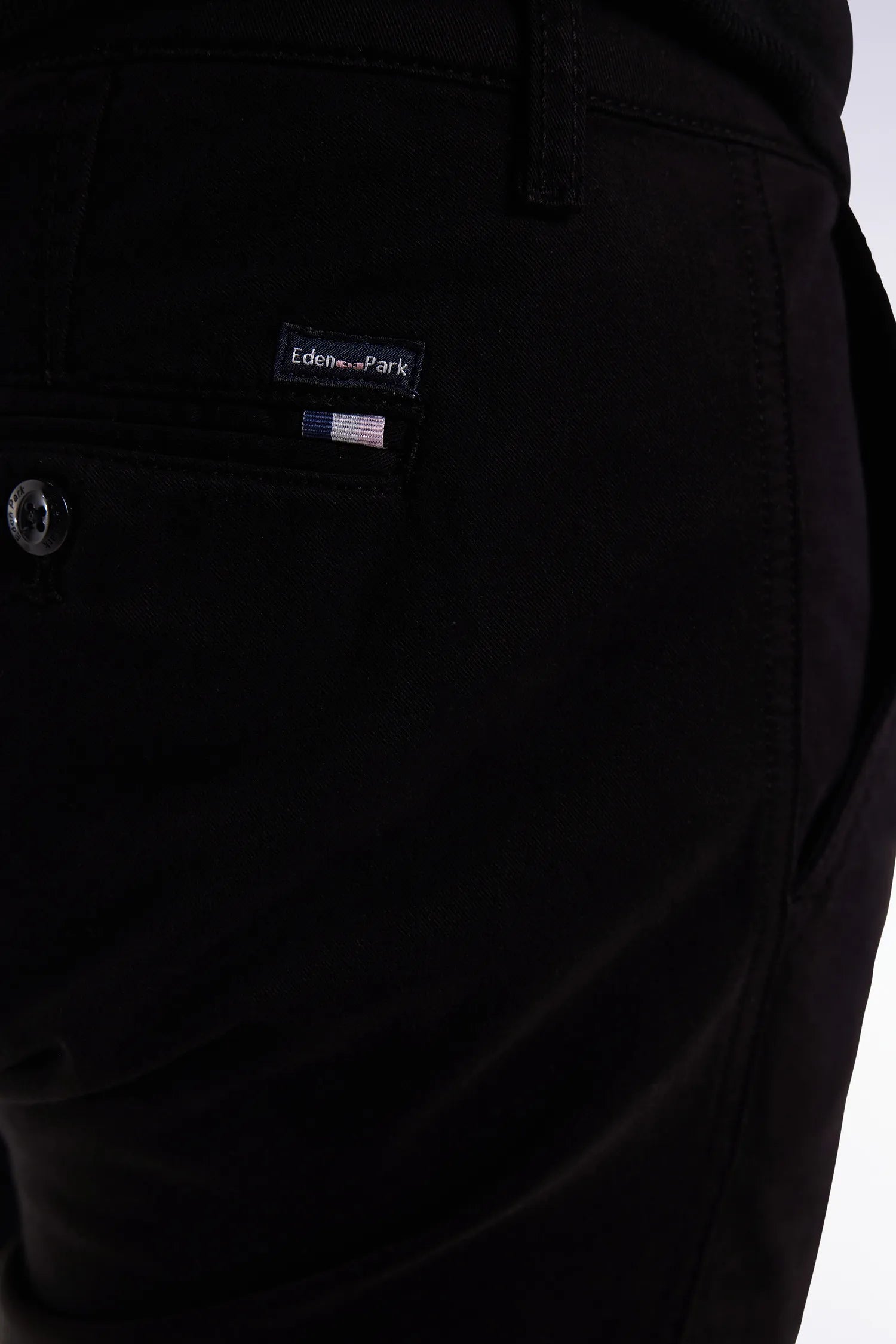 Eden Park_0_Wrinkle-Free Chinos in Black Stretch Cotton_H25BAS0C0003_NO_04