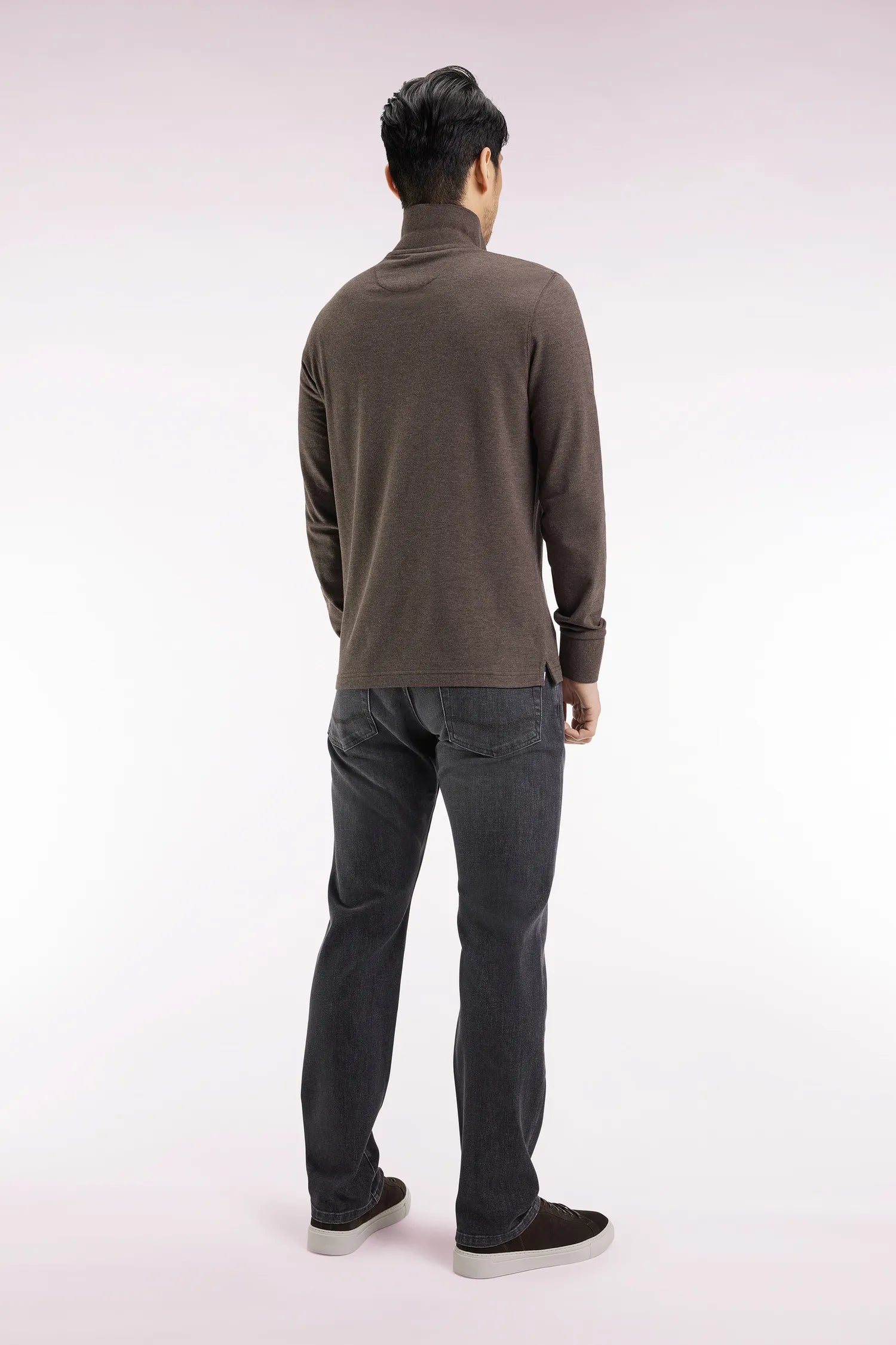 Eden Park_Grey_5-Pocket Jeans in Faded Grey Stretch Denim Blend with a Regular Fit_H25BAS5P0011_GRF_05