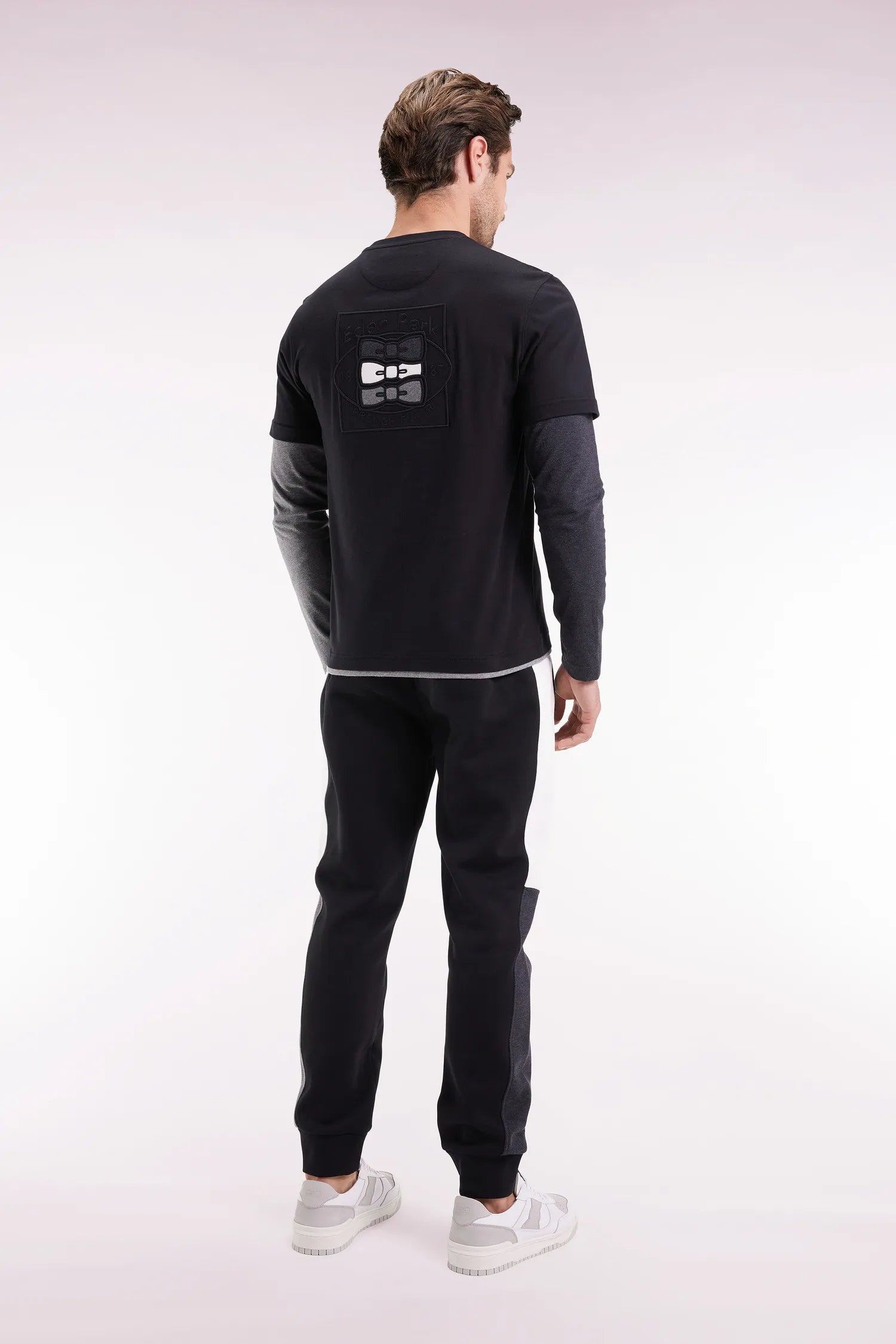 Eden Park_Black_Black Colorblock Brushed Fleece Joggers with Straight Fit_H25MAIJO0009_NO_05