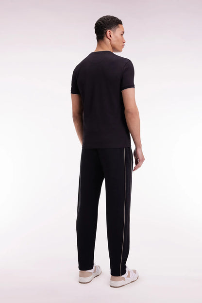 Eden Park_Black_Black Brushed Fleece Joggers with Piping and Straight Fit Front Pleats_H25MAIJO0013_NO_05