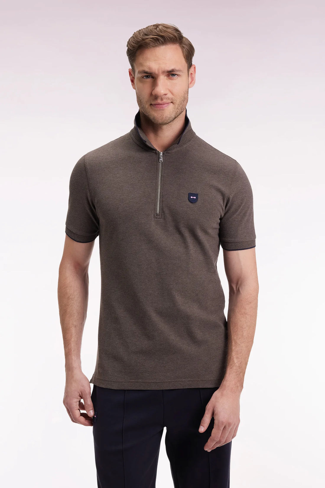 Eden Park_0_Short-Sleeved Polo Shirt in Brown Stretch Cotton PiquŽ with Zip Slim Fit_H25MAIPC0026_MAM20_01