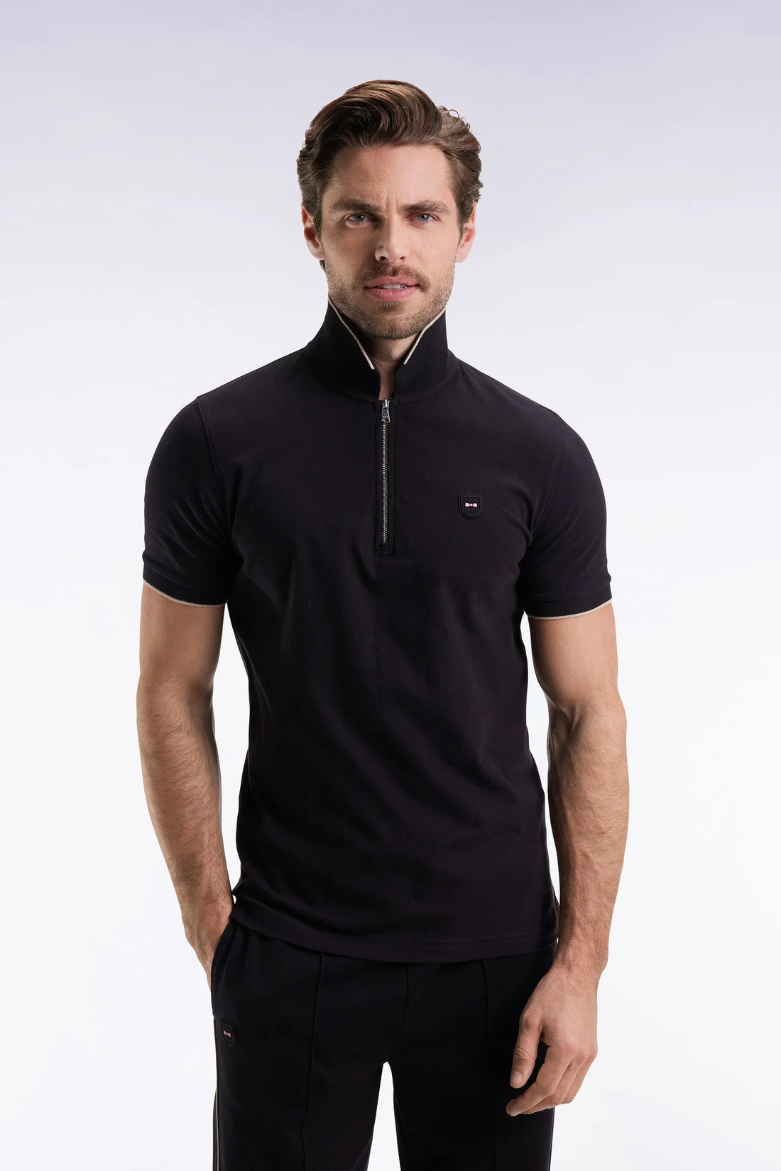 Eden Park_0_Short-Sleeved Polo Shirt in Black Stretch Cotton PiquŽ with Zip Slim Fit_H25MAIPC0026_NO_01