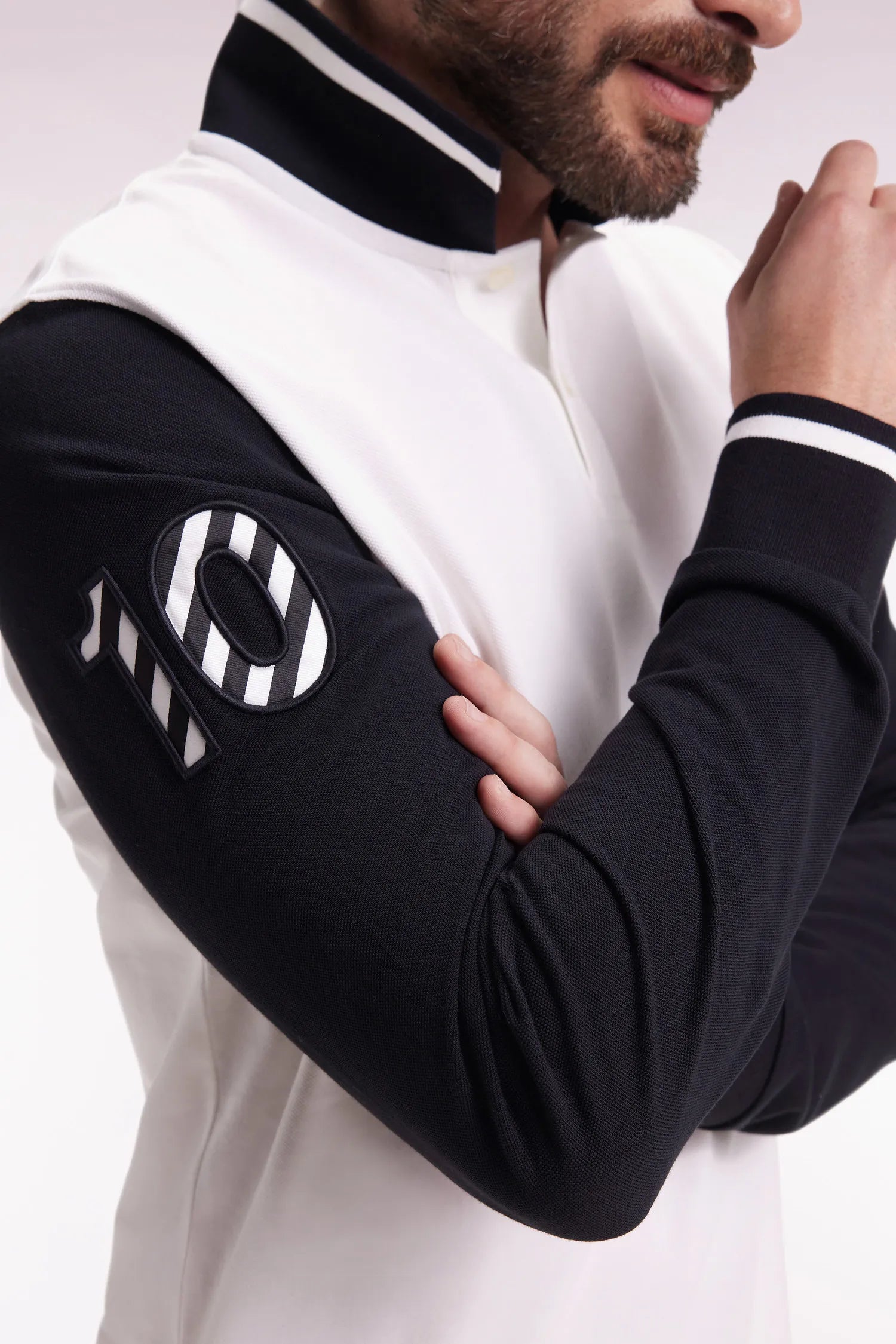 Eden Park_White_Two-Tone White Cotton PiquŽ Long-Sleeved Polo Shirt with Embroidery 10_H25MAIPL0023_ECC_03