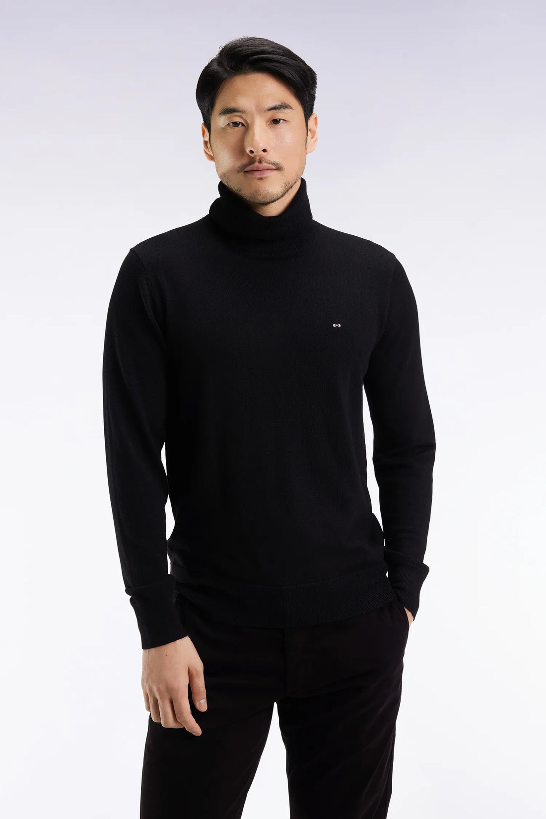 Eden Park_Black_Black Merino Wool Turtleneck Sweater_H25MAIPU0019_NO_01