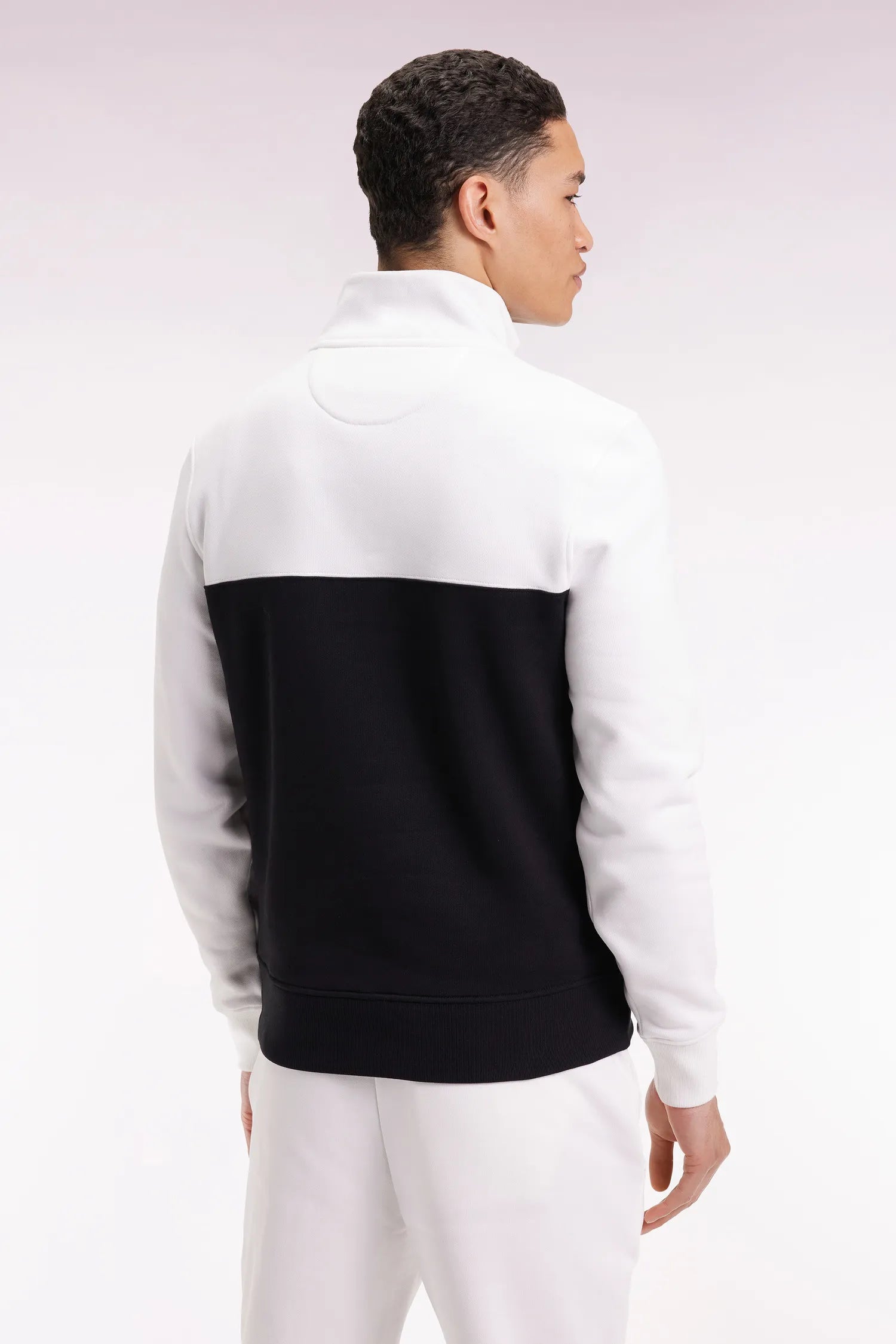 Eden Park_0_Two-Tone White Fleece Trucker Collar Sweatshirt_H25MAISW0022_ECC_05