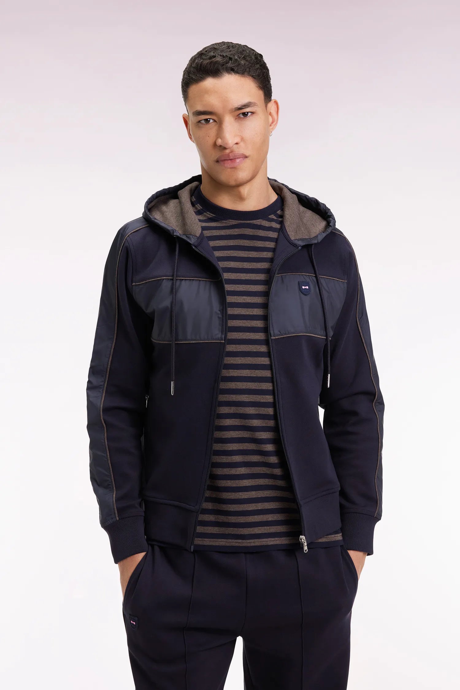 Eden Park_Multi-Color_Zip-Up Hooded Sweatshirt in Navy and Beige Fleece and Nylon_H25MAISW0038_BLF_01