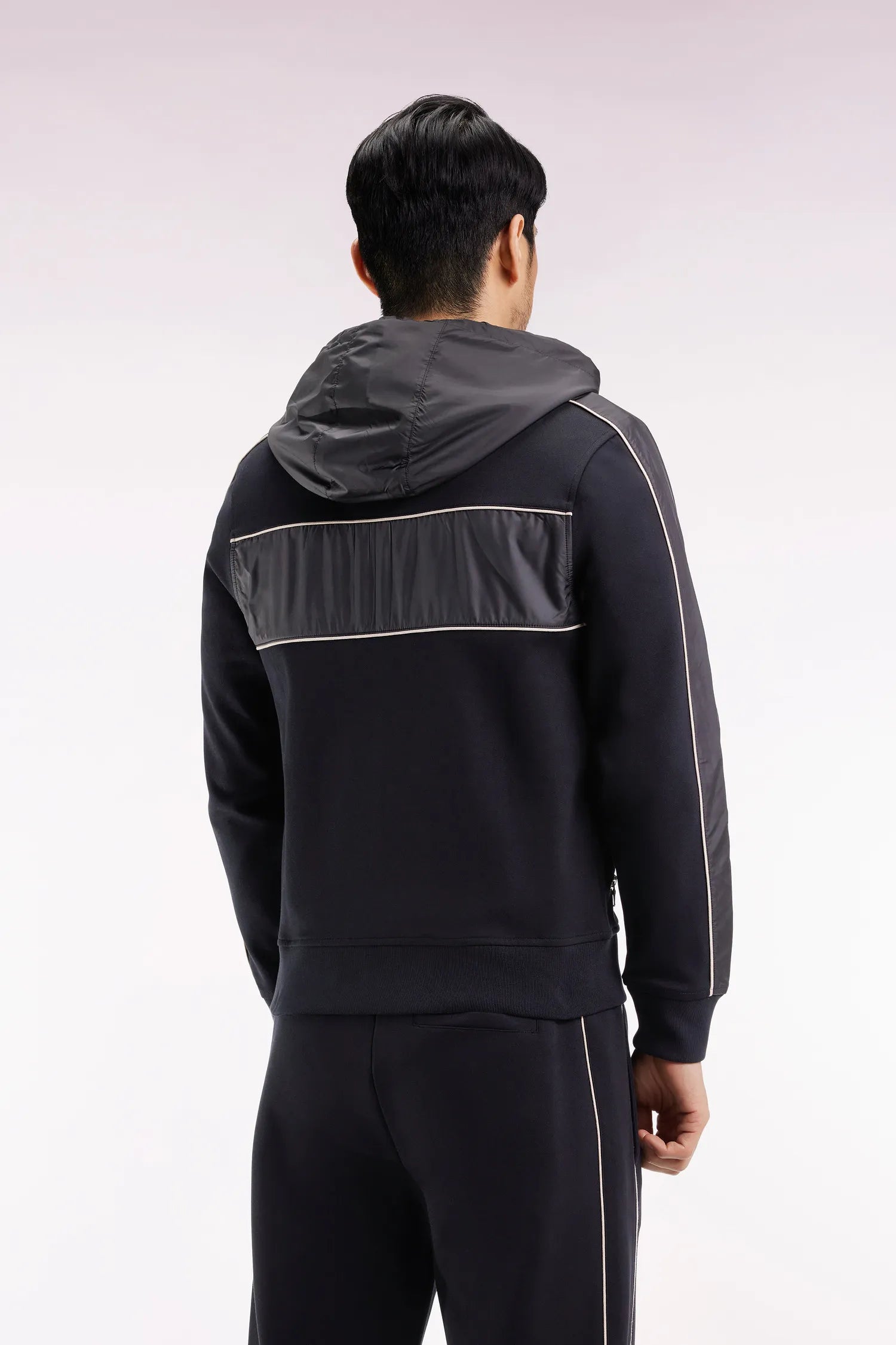 Eden Park_Multi-Color_Black and Beige Fleece and Nylon Zip-Up Hooded Sweatshirt_H25MAISW0038_NO_05