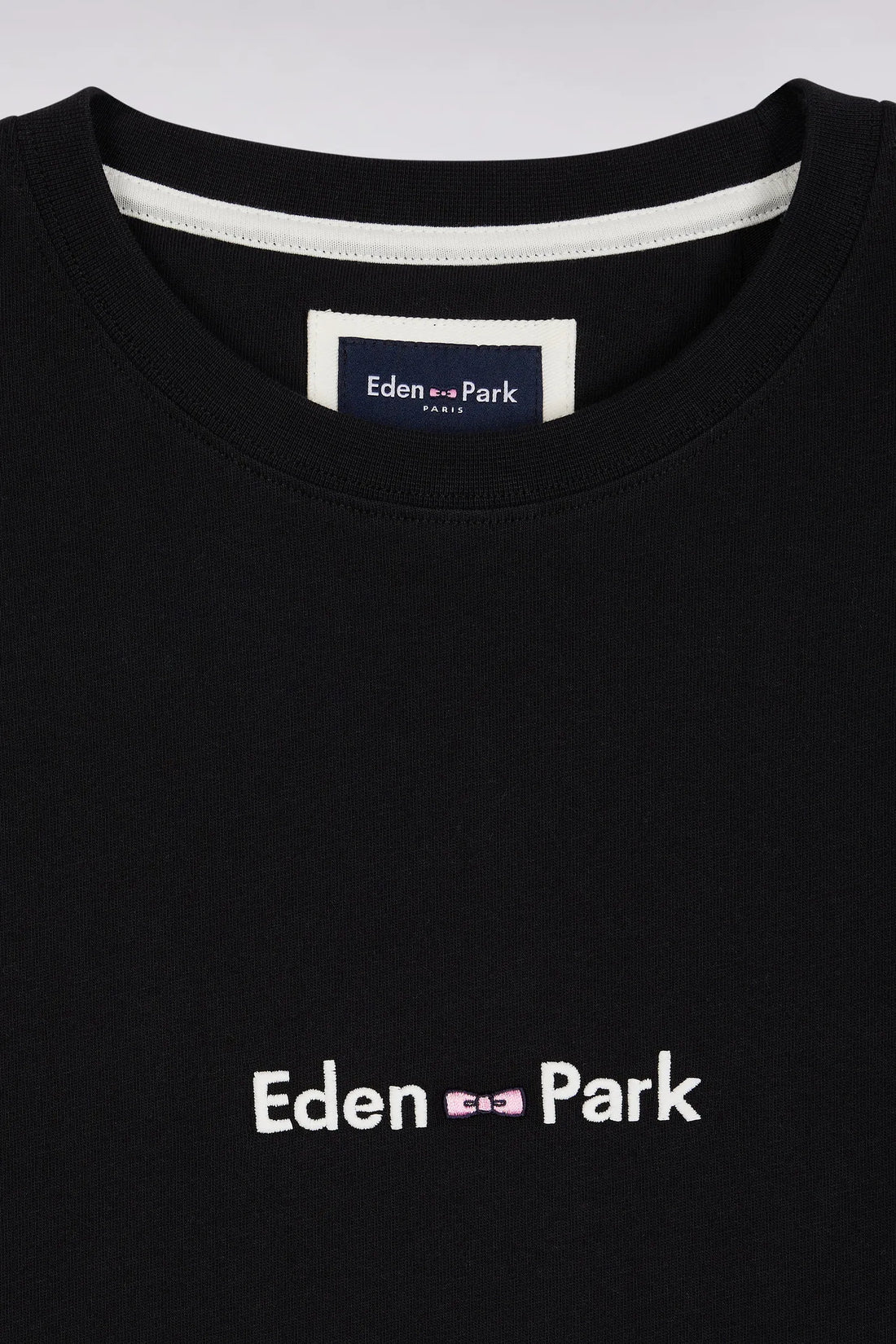 Eden Park_Black_Eden Park Embroidery Short-Sleeved T-Shirt in Black Cotton_H25MAITC0017_NO_02