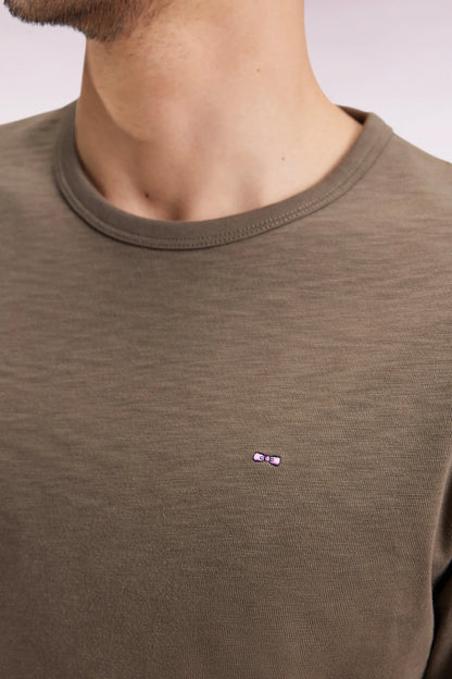 Eden Park_Green_Khaki Slub Cotton Long Sleeve T-Shirt_H25MAITL0006_KAF7_03