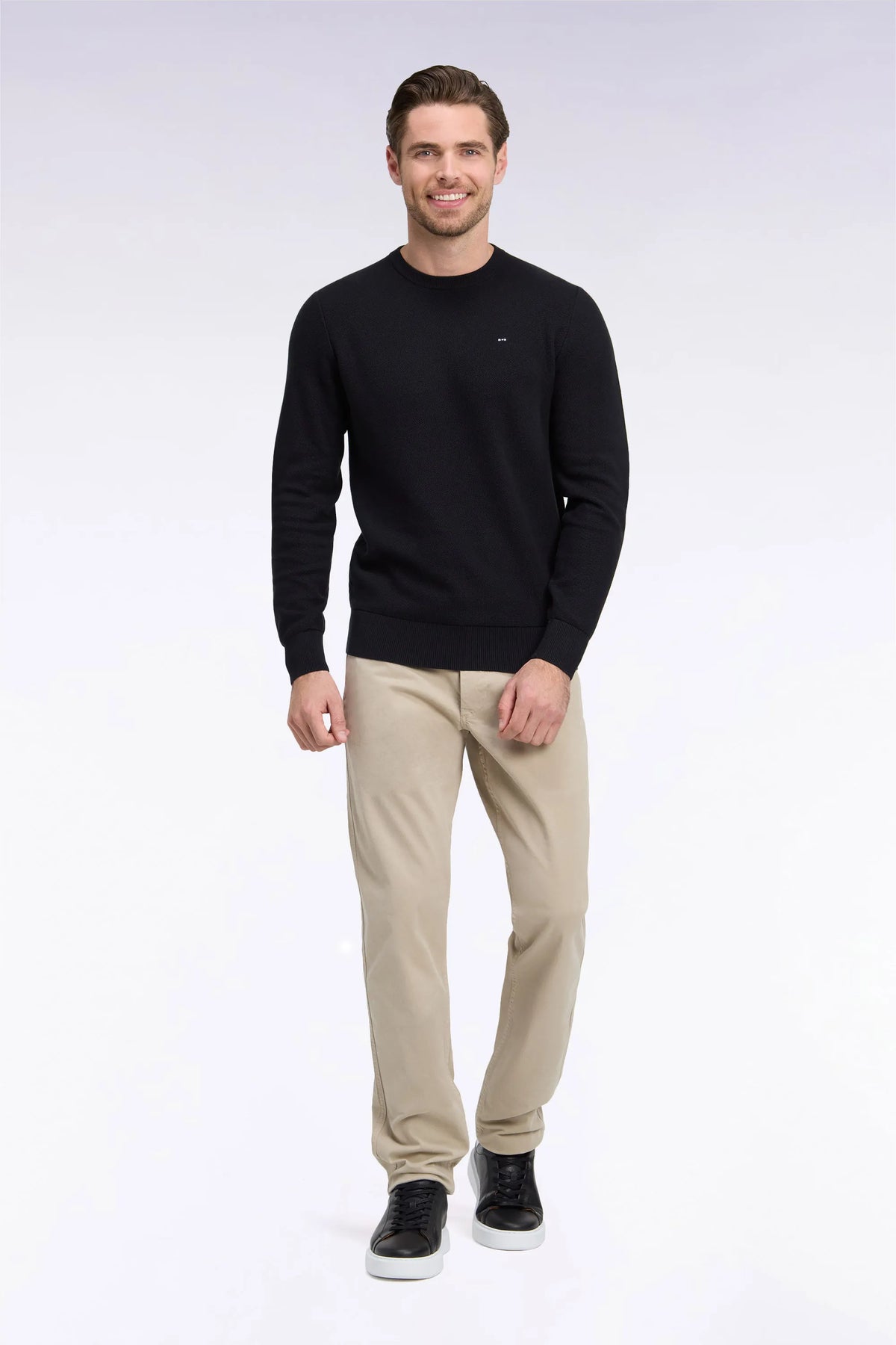 Eden Park 0 Men Wrinkle-Free Chinos in Beige Stretch Cotton SKU: H26BAS0C0001_BEM30 Image 01