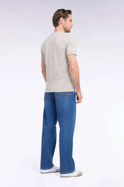 Eden Park  Men Stone Bleach Stretch Denim Jeans with a Regular Fit SKU: H26BAS5P0004_BLF3 Image 04