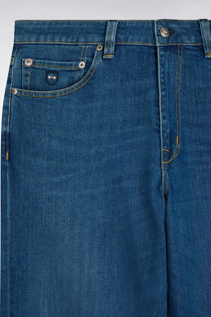 Eden Park  Men Stone Bleach Stretch Denim Jeans with a Regular Fit SKU: H26BAS5P0004_BLF3 Image 05