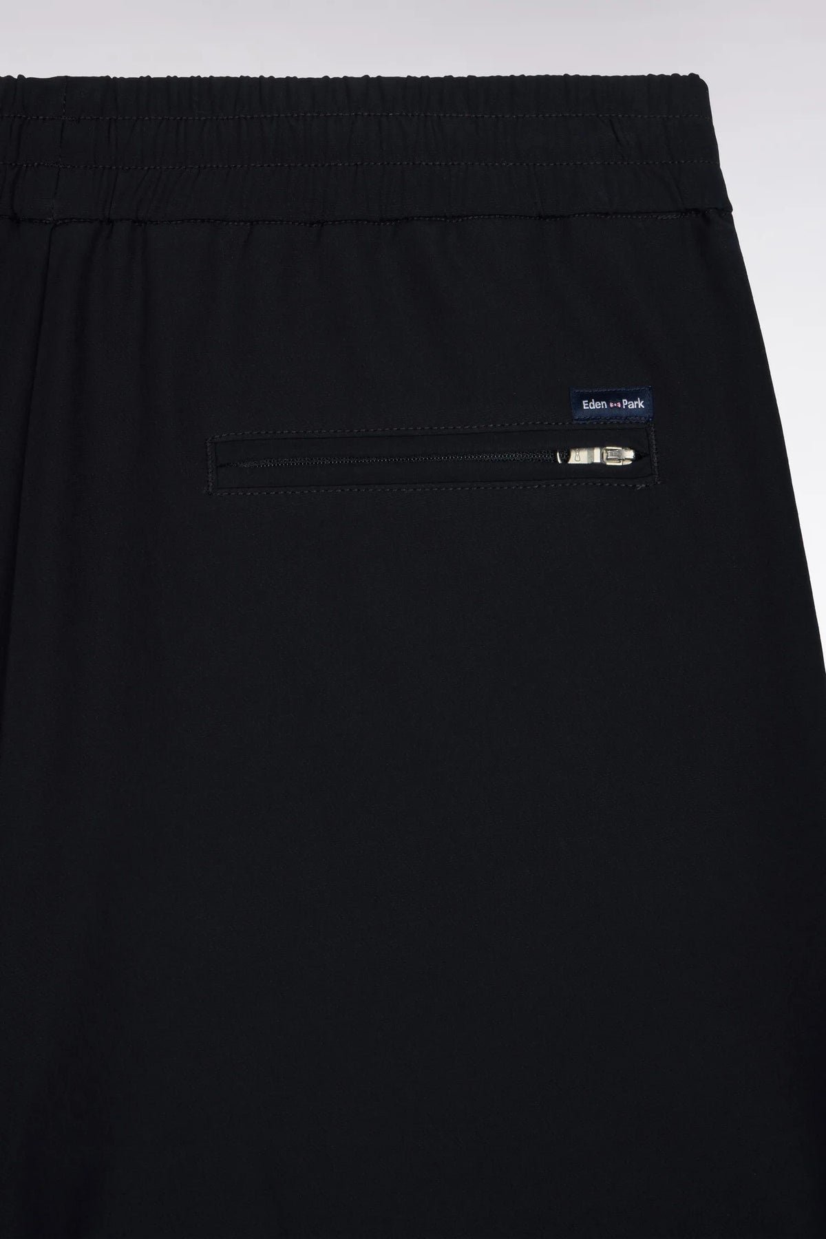 Eden Park  Men Elasticated Waist Trousers in Navy Technical Stretch Nylon with a Modern Fit SKU: H26BASPA0004_BLF Image 05
