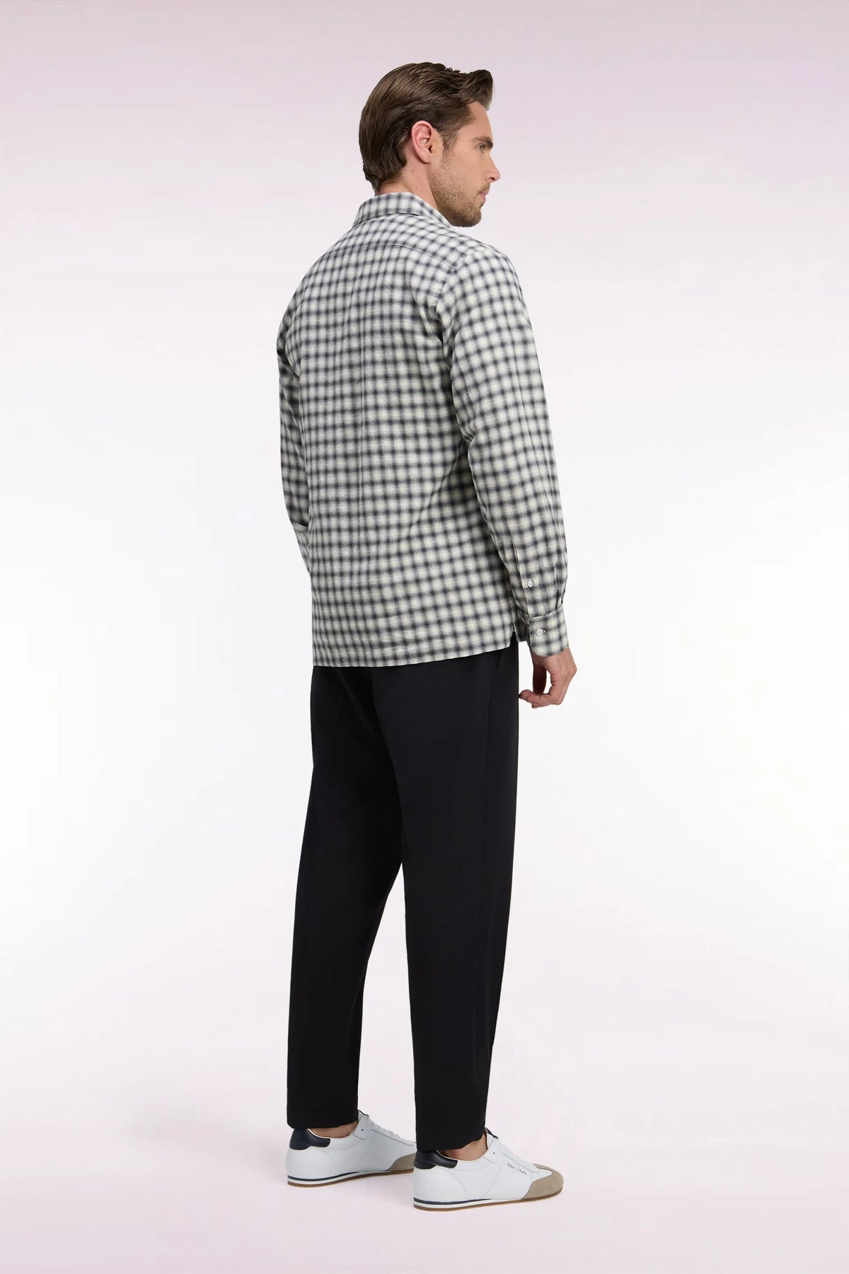 Eden Park  Men Black Technical Stretch Nylon Elasticated Waistband with a Modern Fit SKU: H26BASPA0004_NO Image 04
