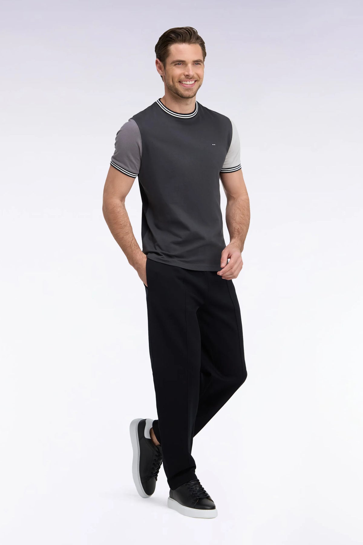Eden Park  Men Straight-Cut Black Stretch Cotton Interlock Joggers SKU: H26MAIJO0005_NO Image 03