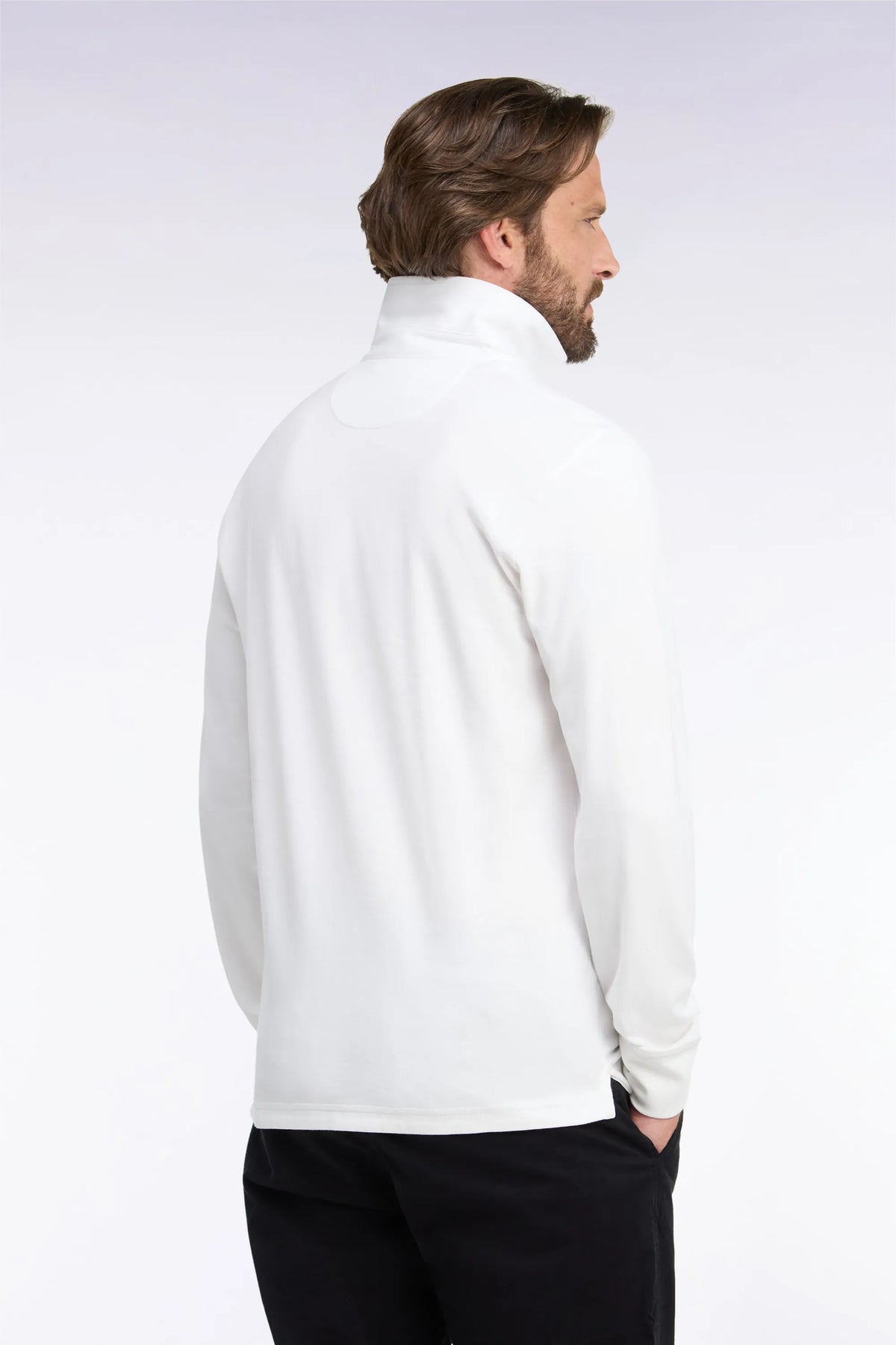 Eden Park 0 Men Long Sleeve Jersey in White Pima Cotton Straight Cut SKU: H26MAIML0002_BC Image 04