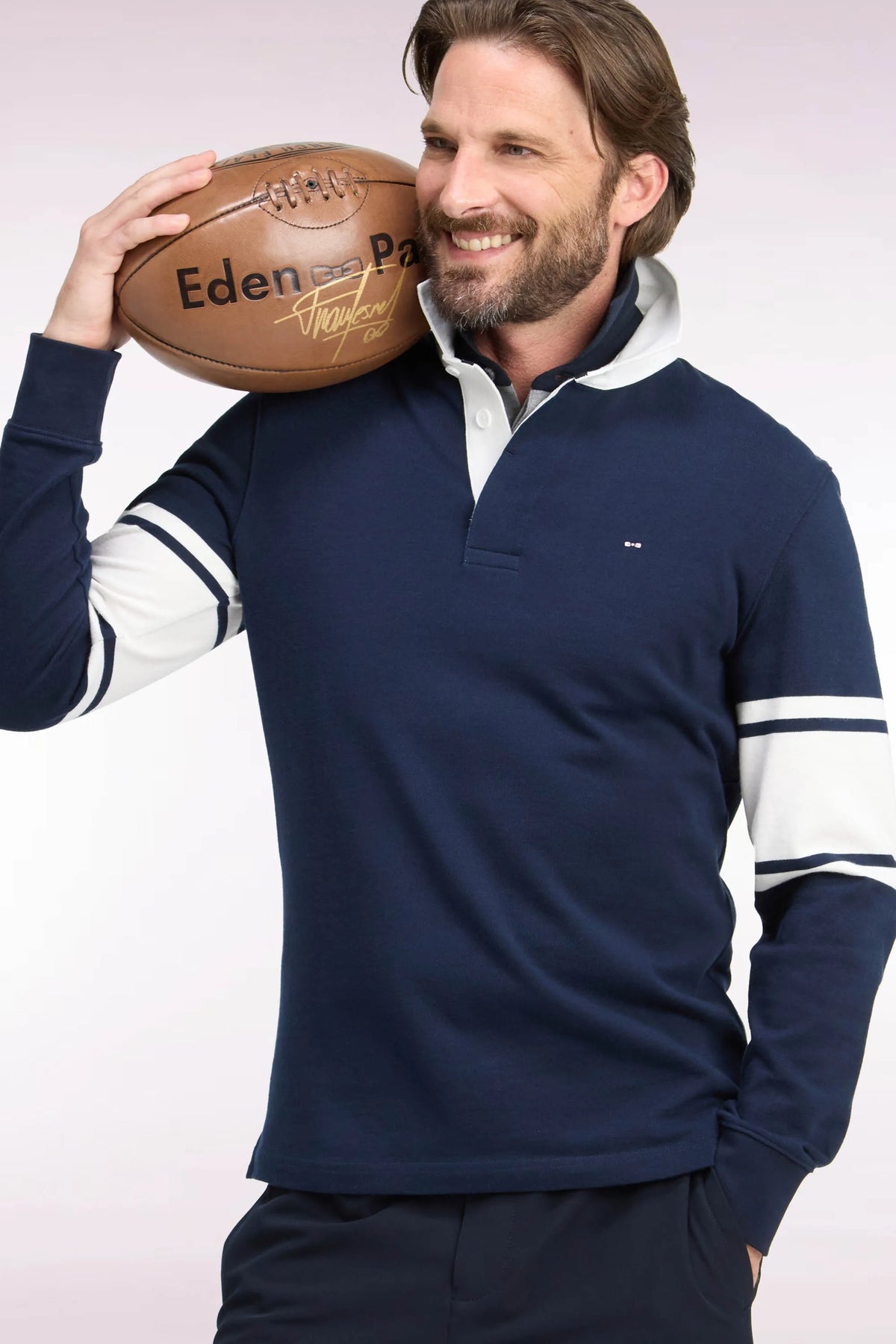 Eden Park  Men Navy Long-Sleeved Jersey with Contrasting White Details SKU: H26MAIML0020_BLF Image 03