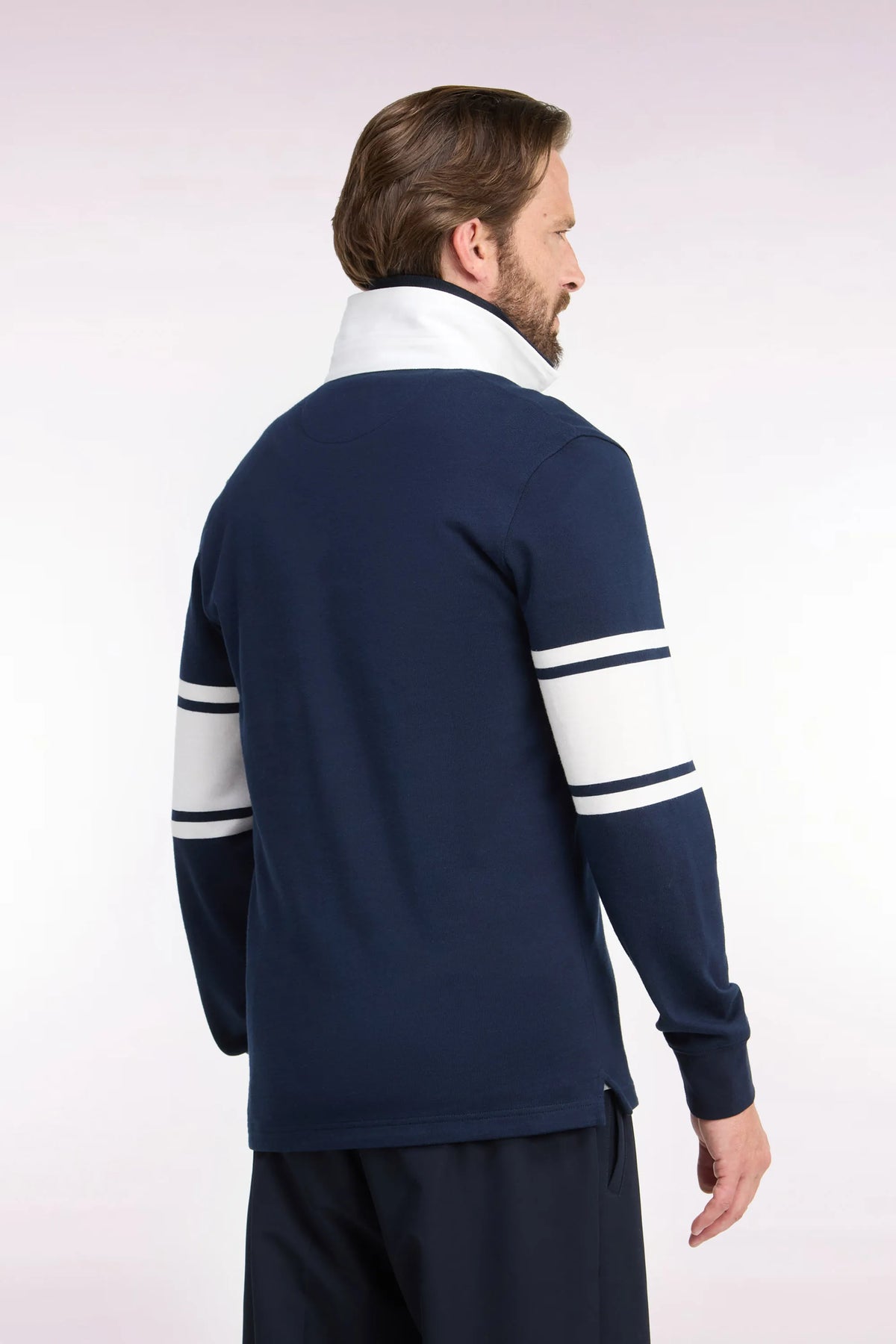 Eden Park  Men Navy Long-Sleeved Jersey with Contrasting White Details SKU: H26MAIML0020_BLF Image 04