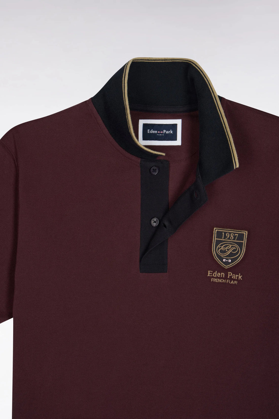 Eden Park  Men Short-Sleeved Polo Shirt in Burgundy Cotton PiquŽ with Straight-Cut Patch SKU: H26MAIPC0037_BXF3 Image 02