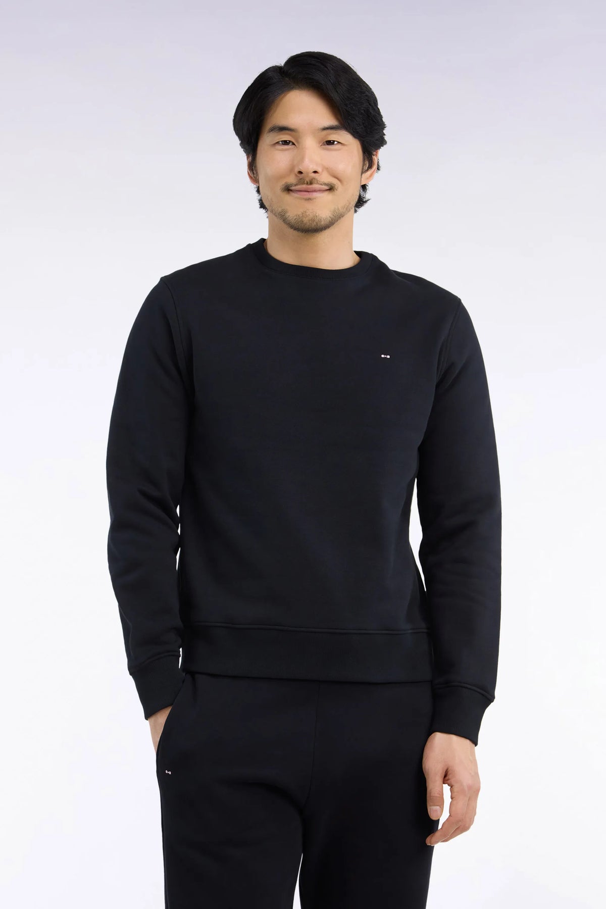 Eden Park  Men Straight-Cut Black Cotton Fleece Round-Neck Sweatshirt SKU: H26MAISW0007_NO Image 01