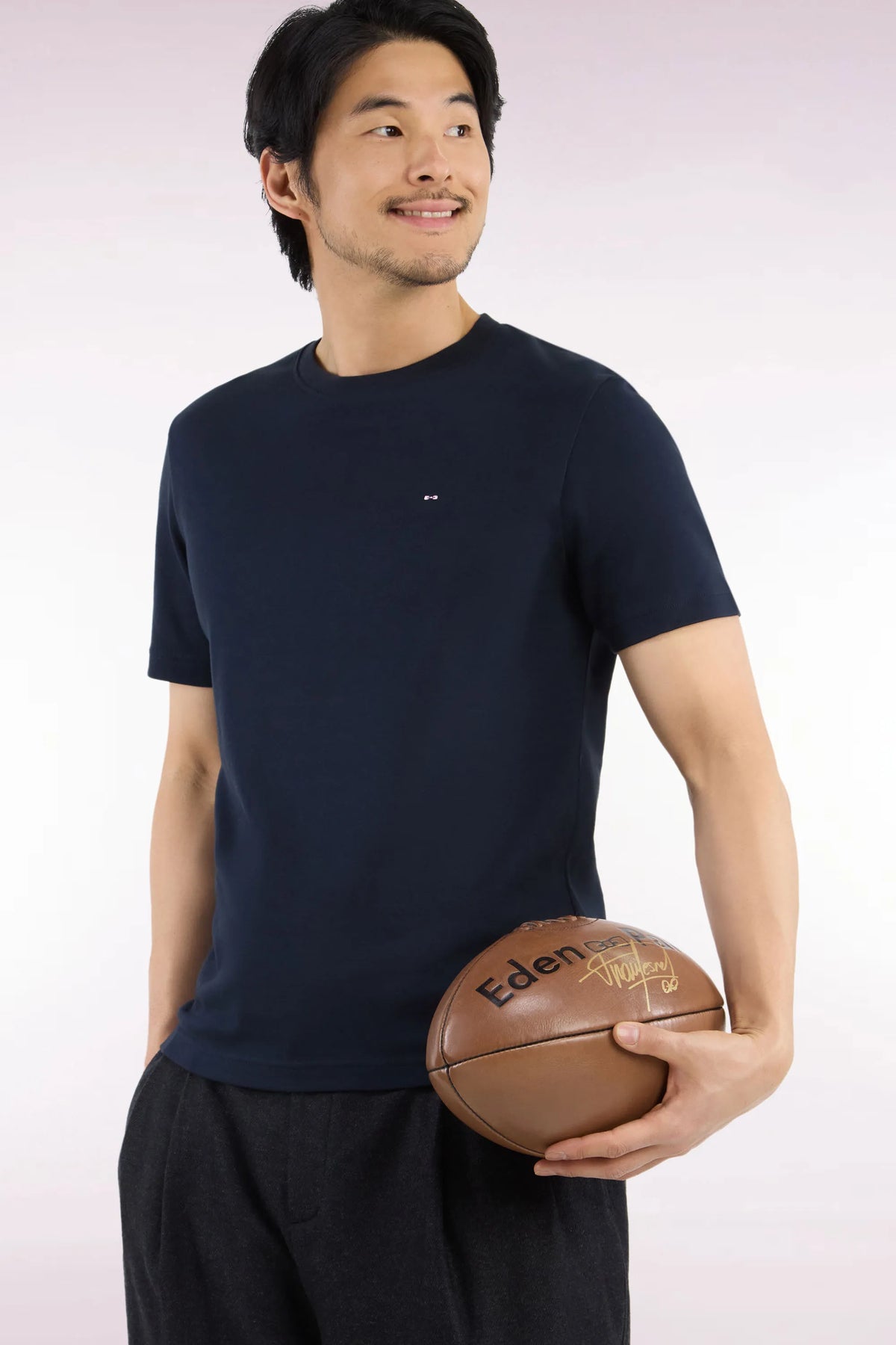 Eden Park  Men Short-Sleeved Navy Cotton Straight-Cut T-Shirt SKU: H26MAITC0009_BLF Image 03