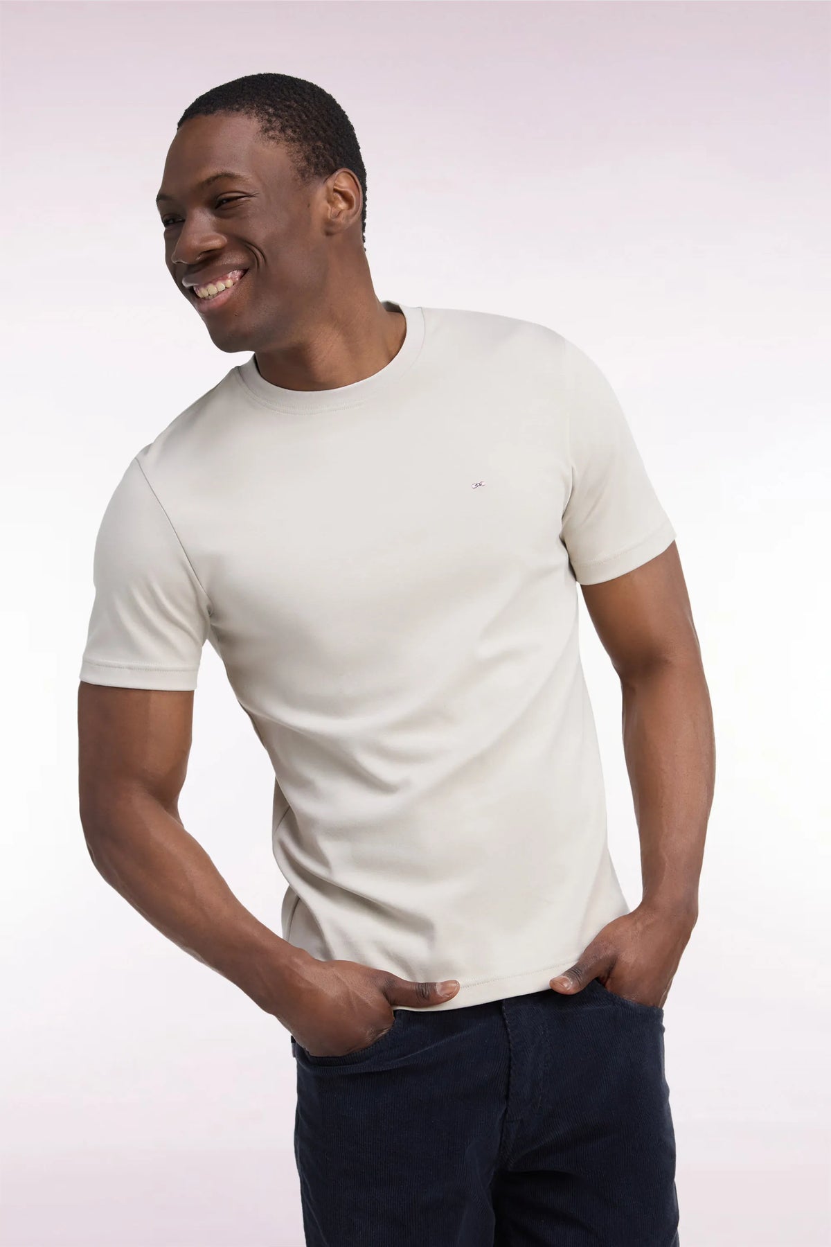 Eden Park  Men Short-Sleeved Raw Cotton Straight-Cut T-Shirt SKU: H26MAITC0009_GRC15 Image 03